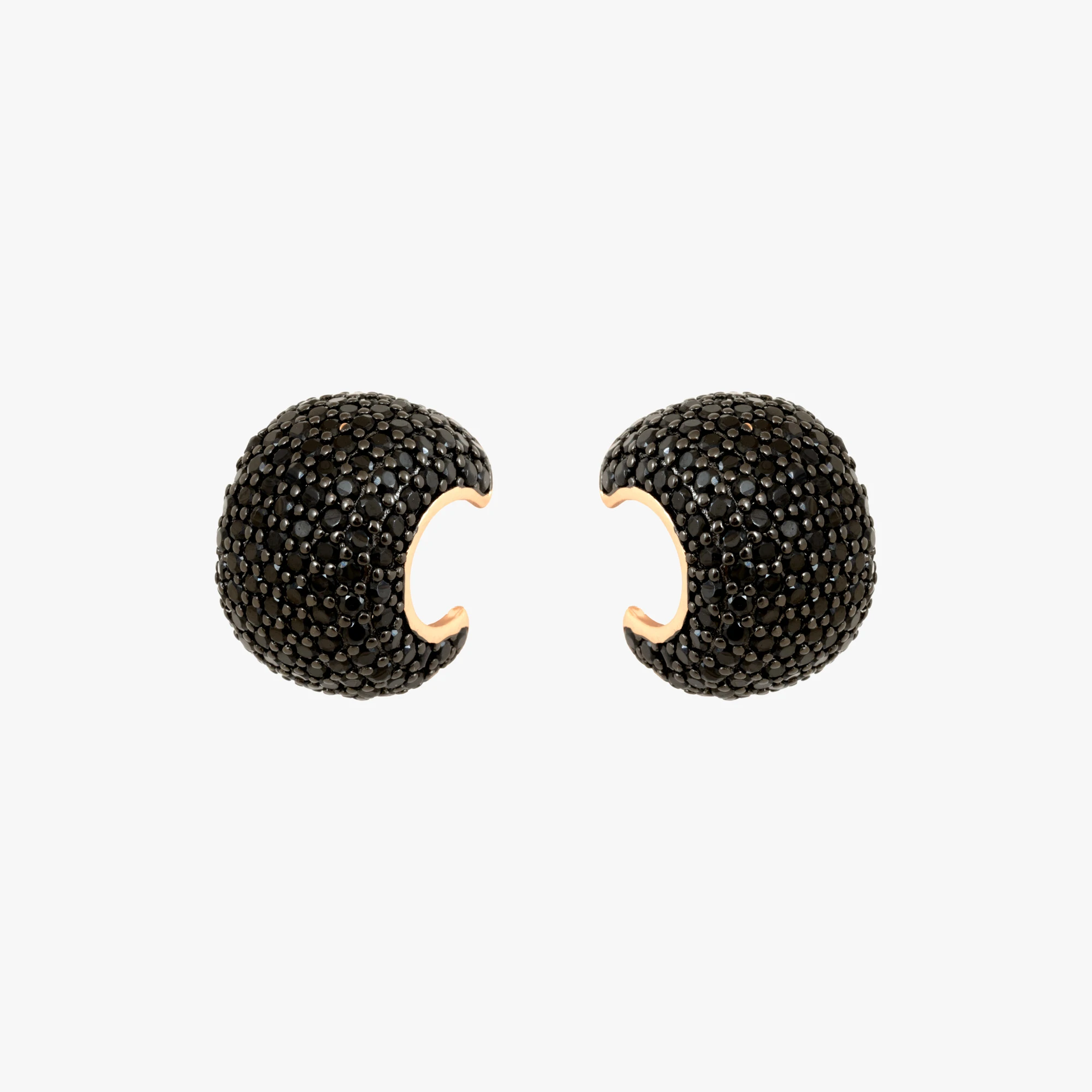Pair of gold-plated silver earrings decorated with black onyx pave
