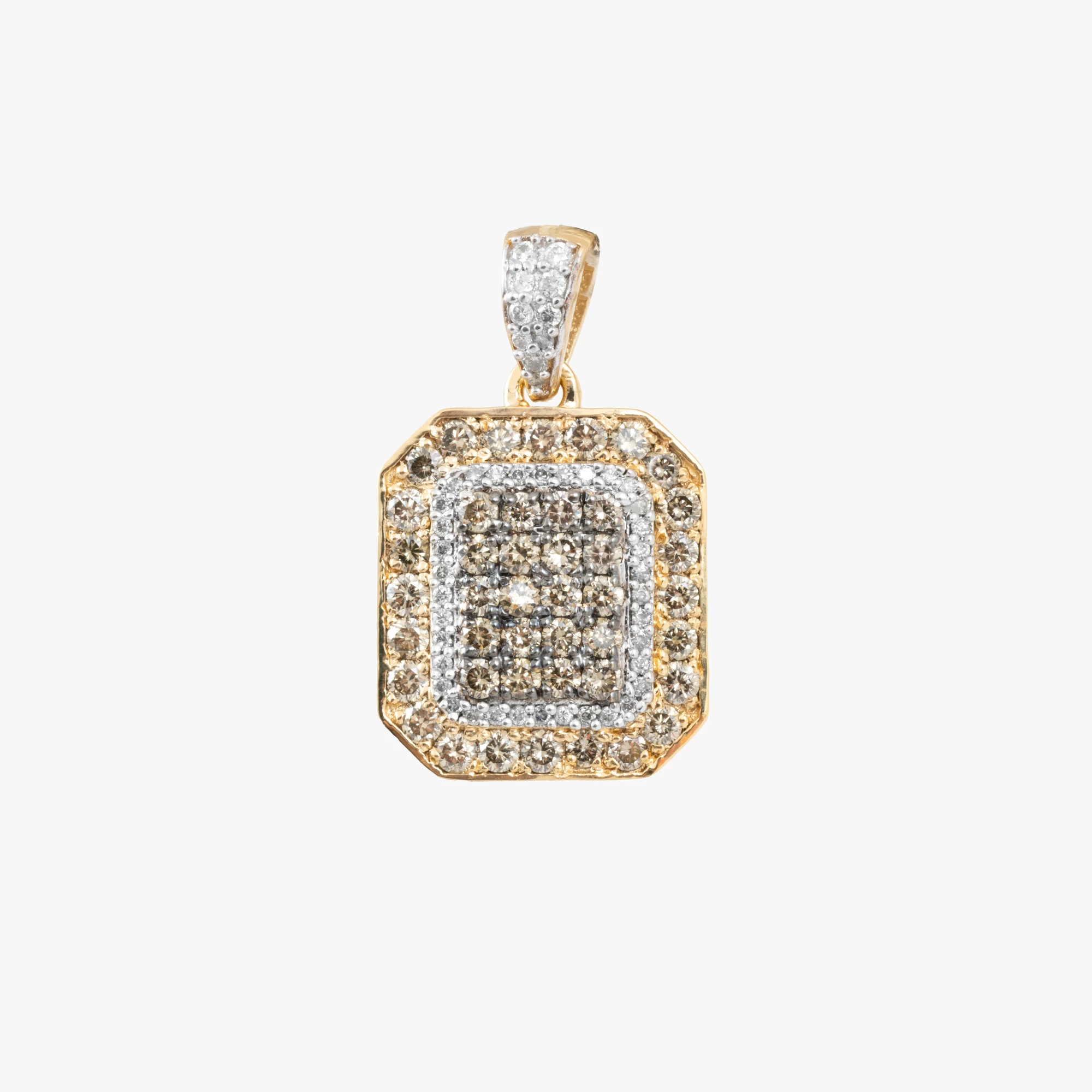Gold-plated silver pendant, decorated with diamonds, accompanied by HRD Antwerp gemological certificate