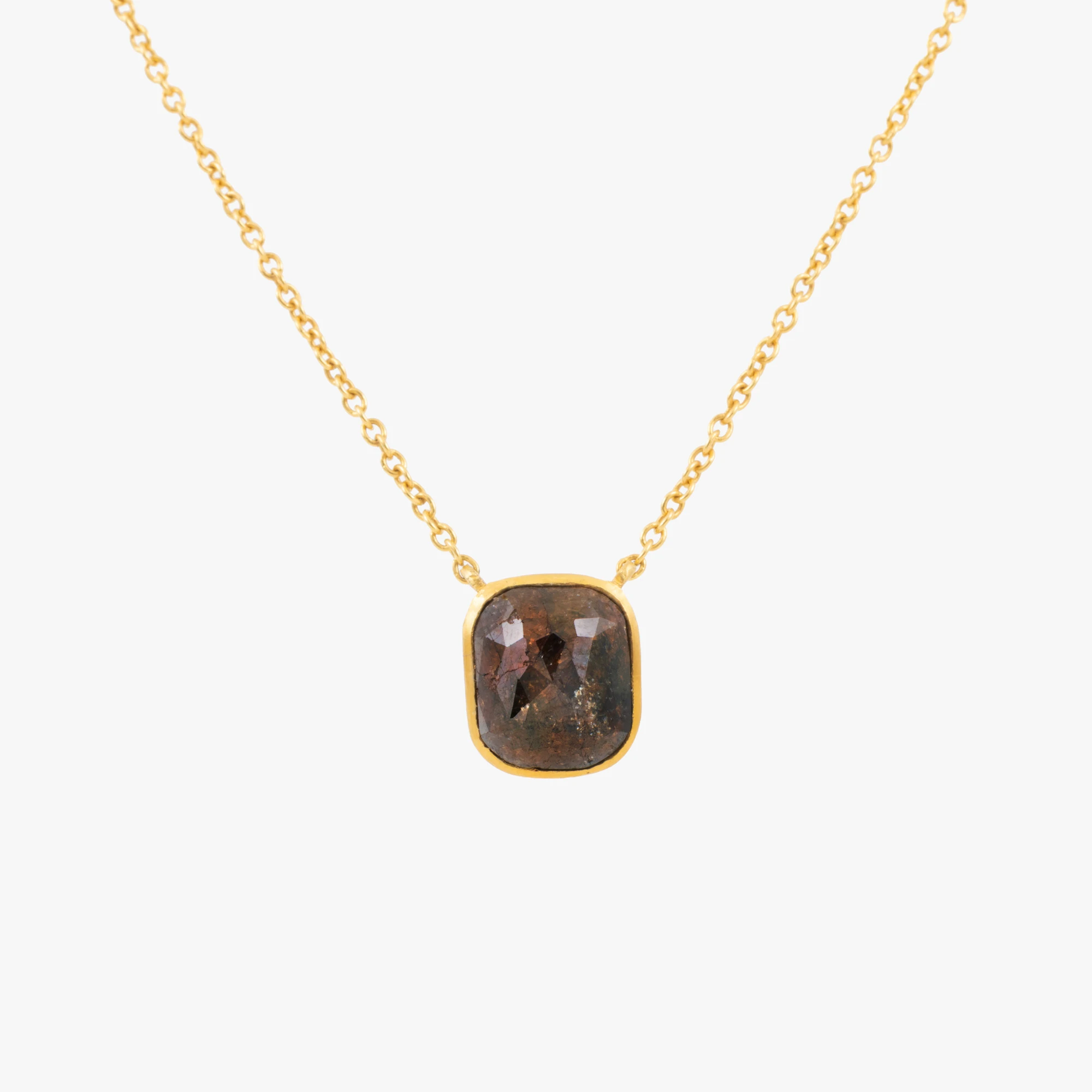 Gold necklace, decorated with a diamond approximately 2.35 ct.