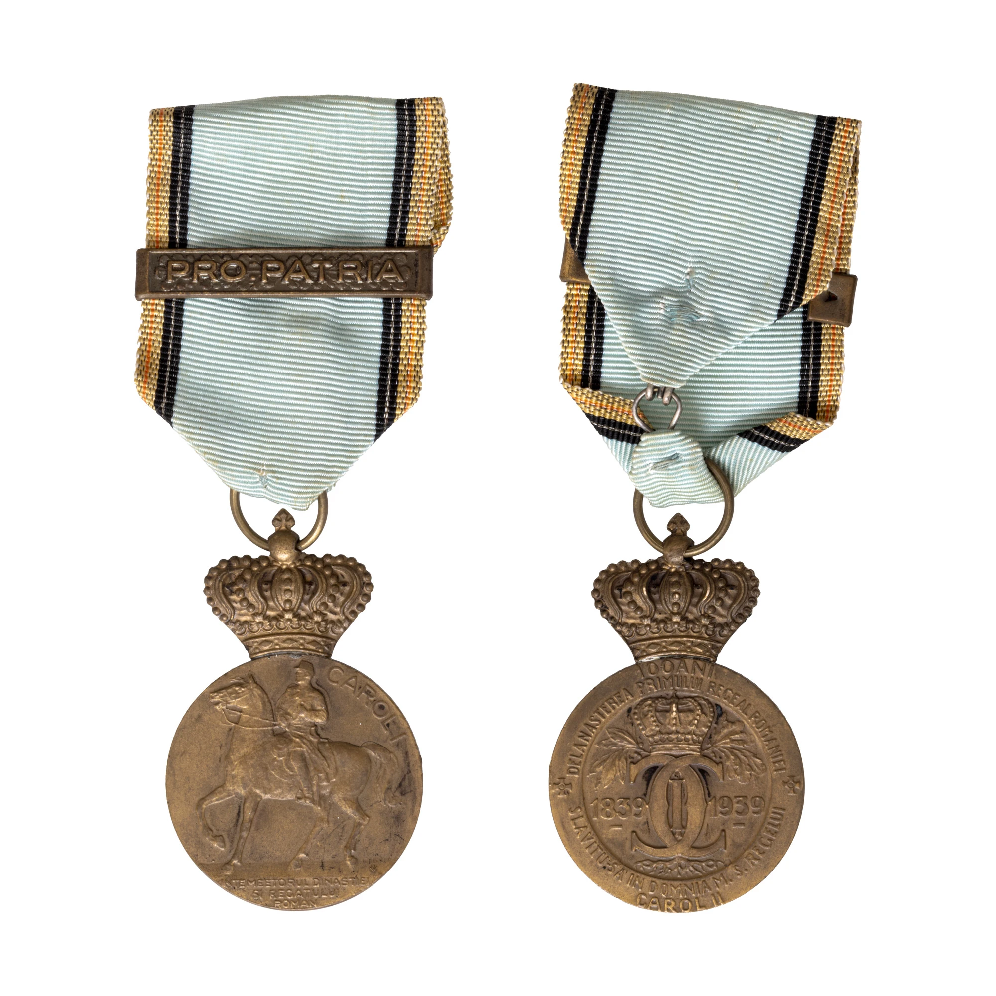 Medalia ”Carol I întemeietorul dinastiei și regatului”, cu bareta ”Pro Patria”, gravor Emil Wilhelm Becker, 1939