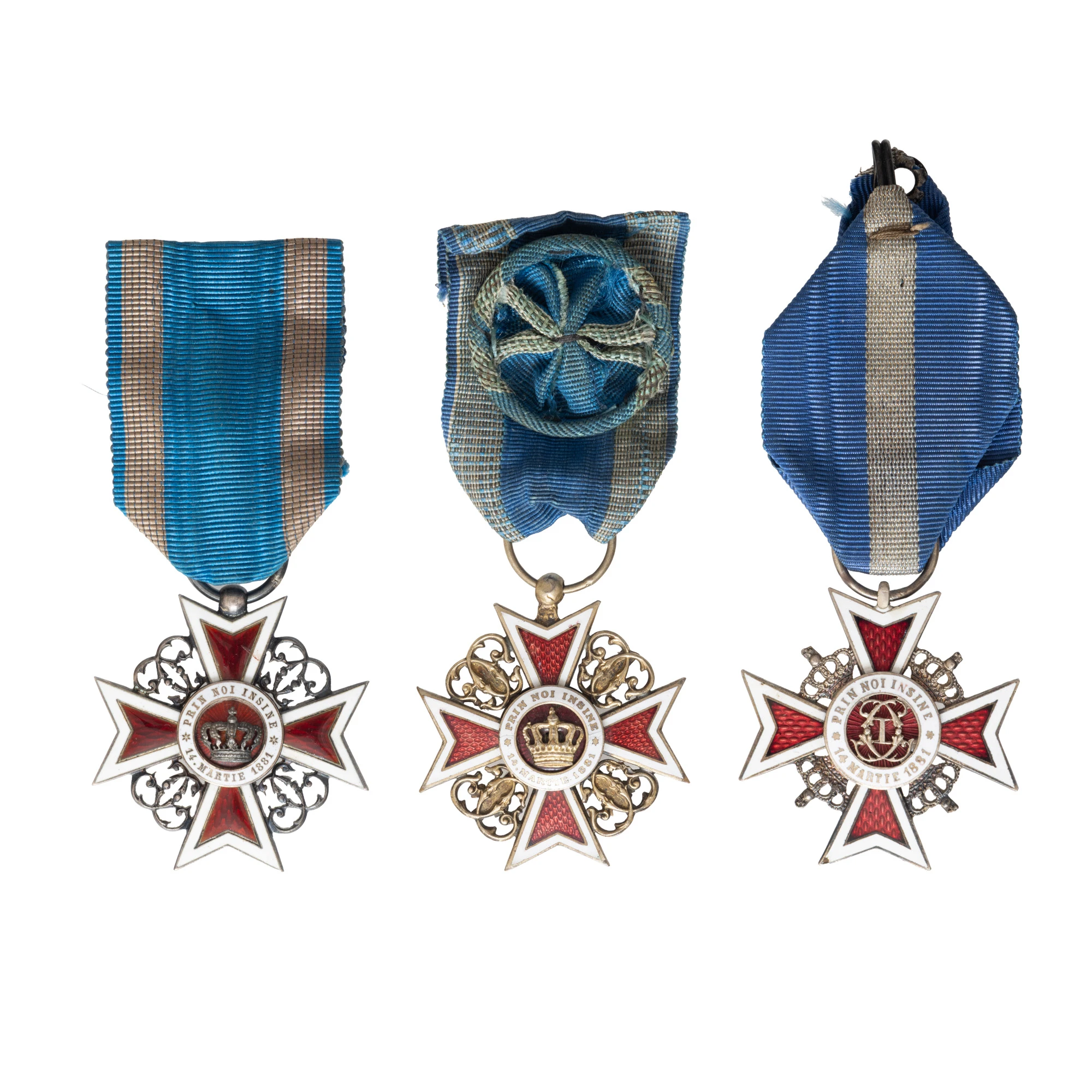 Lot format din trei ordine ”Coroana României”, în grad de cavaler și ofițer, pe timp de pace și război, 1881/1932