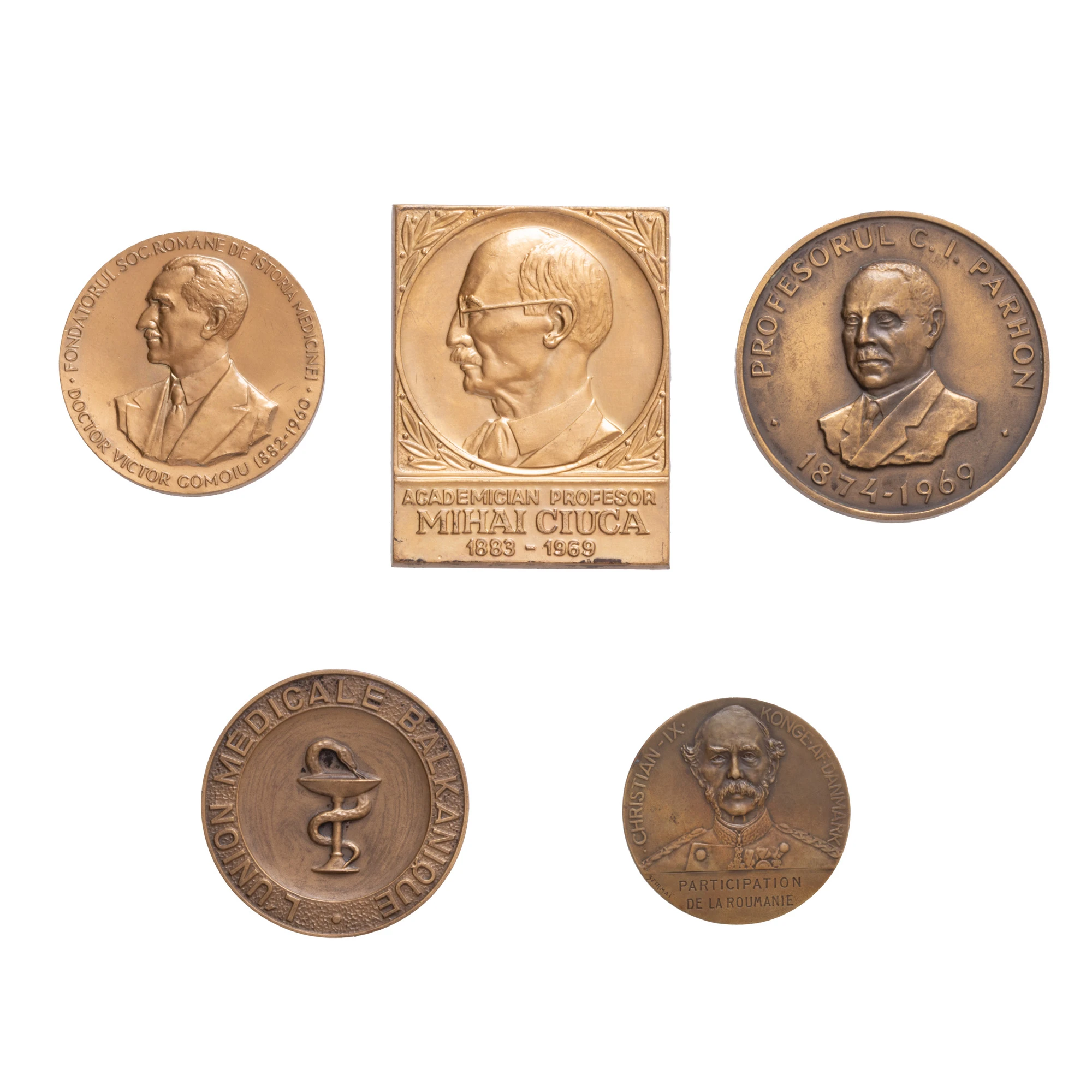 Lot format din medalia ”40 de ani de la înființarea Societății Române de Istorie a Medicinei 1929-1969”, 1969, medalia ”100 de ani de la nașterea lui Constantin Ion Parhon 1874-1974”, 1974, medalia ”Conferința internațională împotriva tuberculozei de la Copenhaga 26-29 mai 1904”, gravor Szirmai, cca. 1904, medalia ”A 40-a aniversare a Uniunii Medicale Balcanice 1932-1972”, 1972 și placheta ”Al IV-lea Congres Național de Patologie Infecțioasă de la Iași 17-19 septembrie 1981”, gravor S. GR., 1981