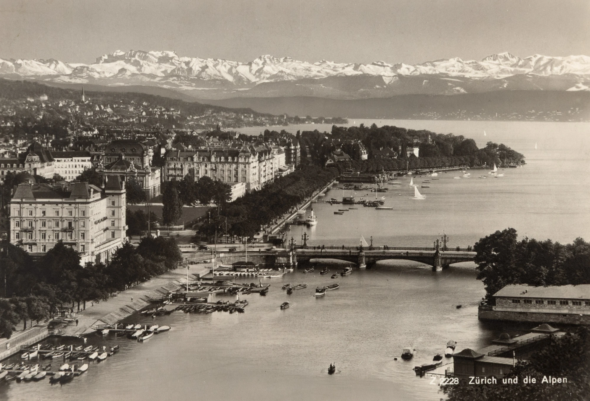 Carte poștală trimisă de istoricul Gheorghe Brătianu către omul politic liberal și istoricul Victor Papacostea, septembrie 1938