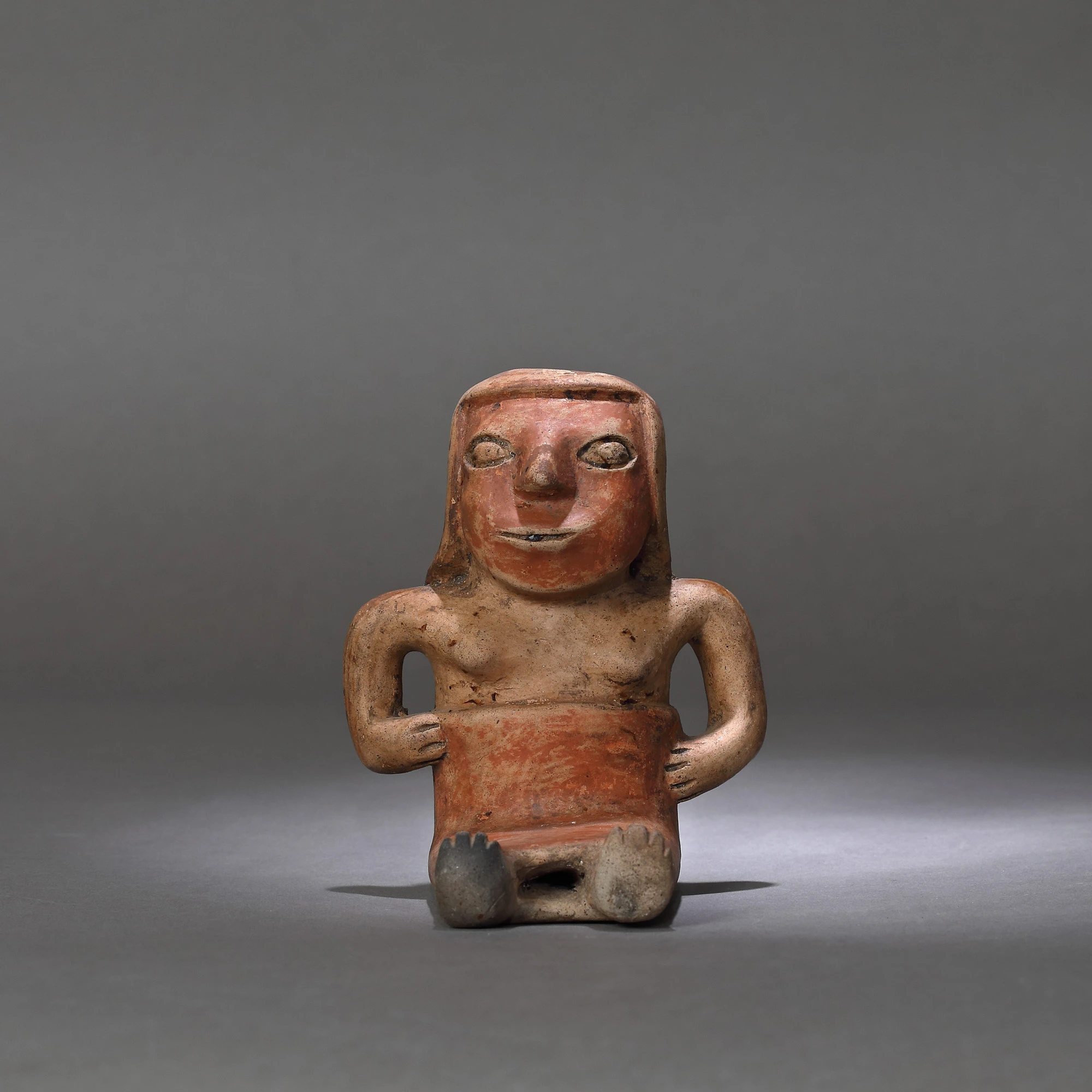 Ceramic statuette, depicting a female figure, Narino culture, Columbia, approx. 1,750 years old, 3rd century (accompanied by an expert report)