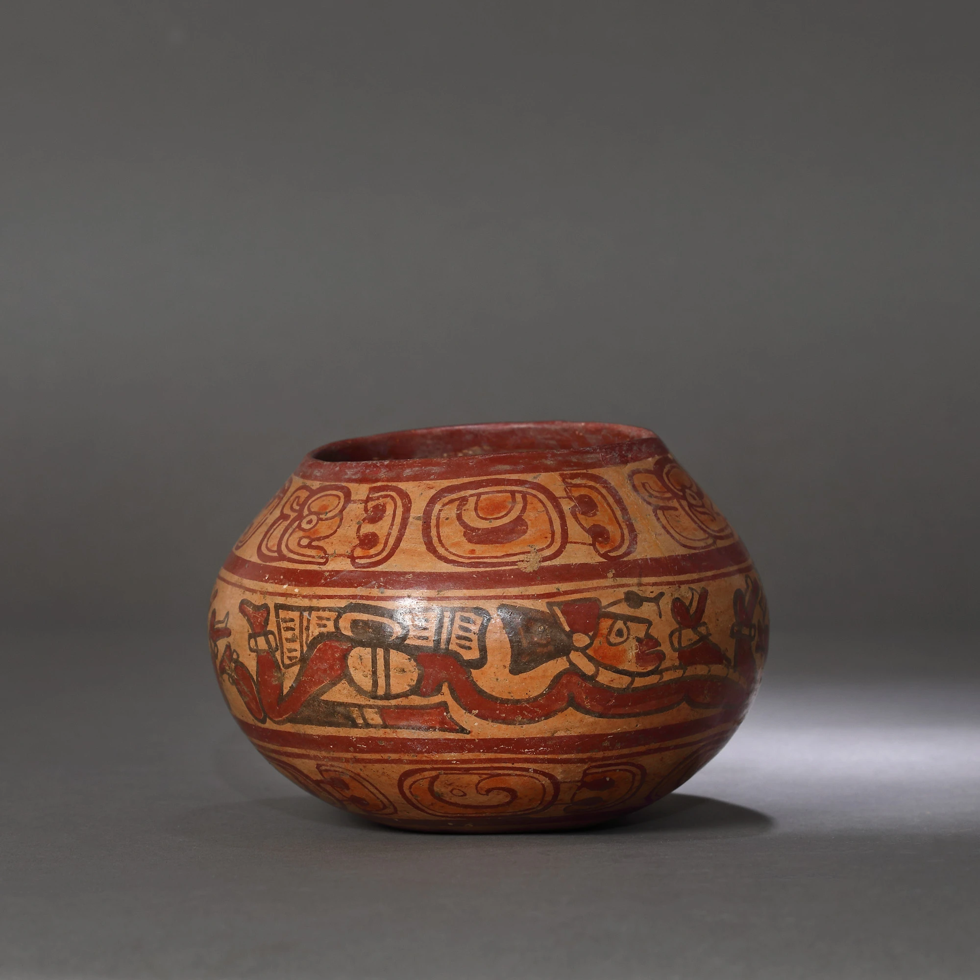 Painted ceramic vessel, possibly for divination, Mayan culture Copador, Guatemala, approx. 800 years old, 12th century (accompanied by an expert report)