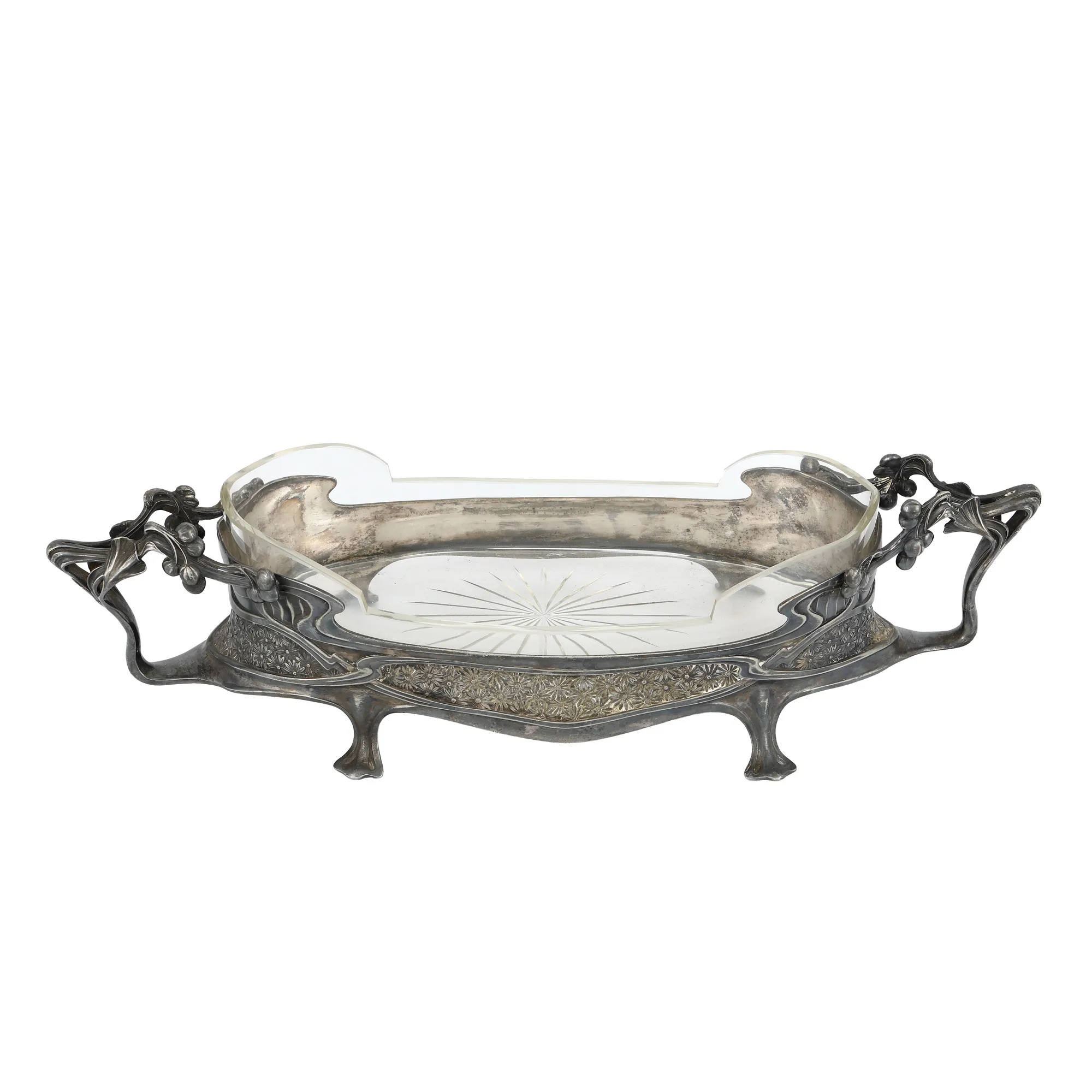 Art Nouveau Silver Fruit Bowl, decorated with floral motifs, cca. 1900