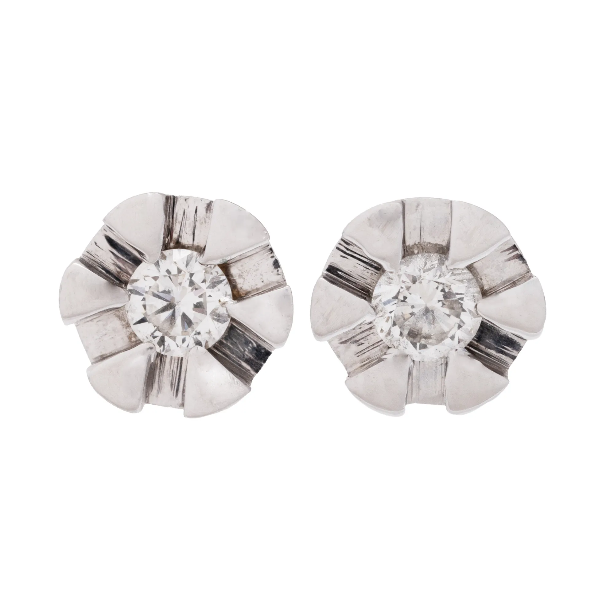 Pair of white gold earrings, adorned with diamonds