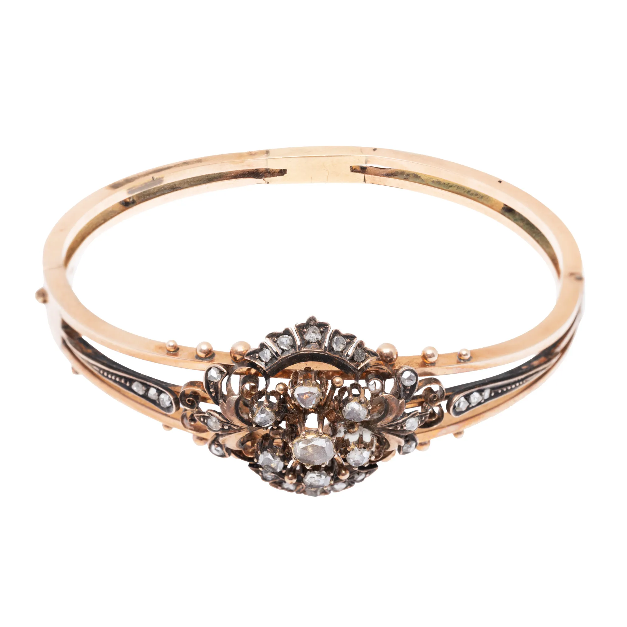 Fixed bracelet in Victorian style, made of red and yellow gold, adorned with diamonds, accompanied by an additional gemological certificate, approx. 1920