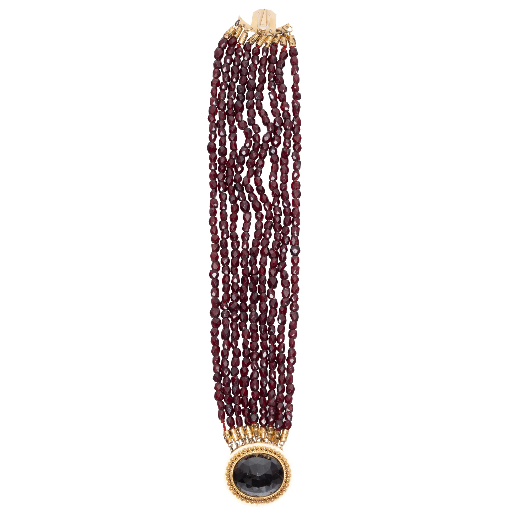 Gold bracelet, decorated with garnets