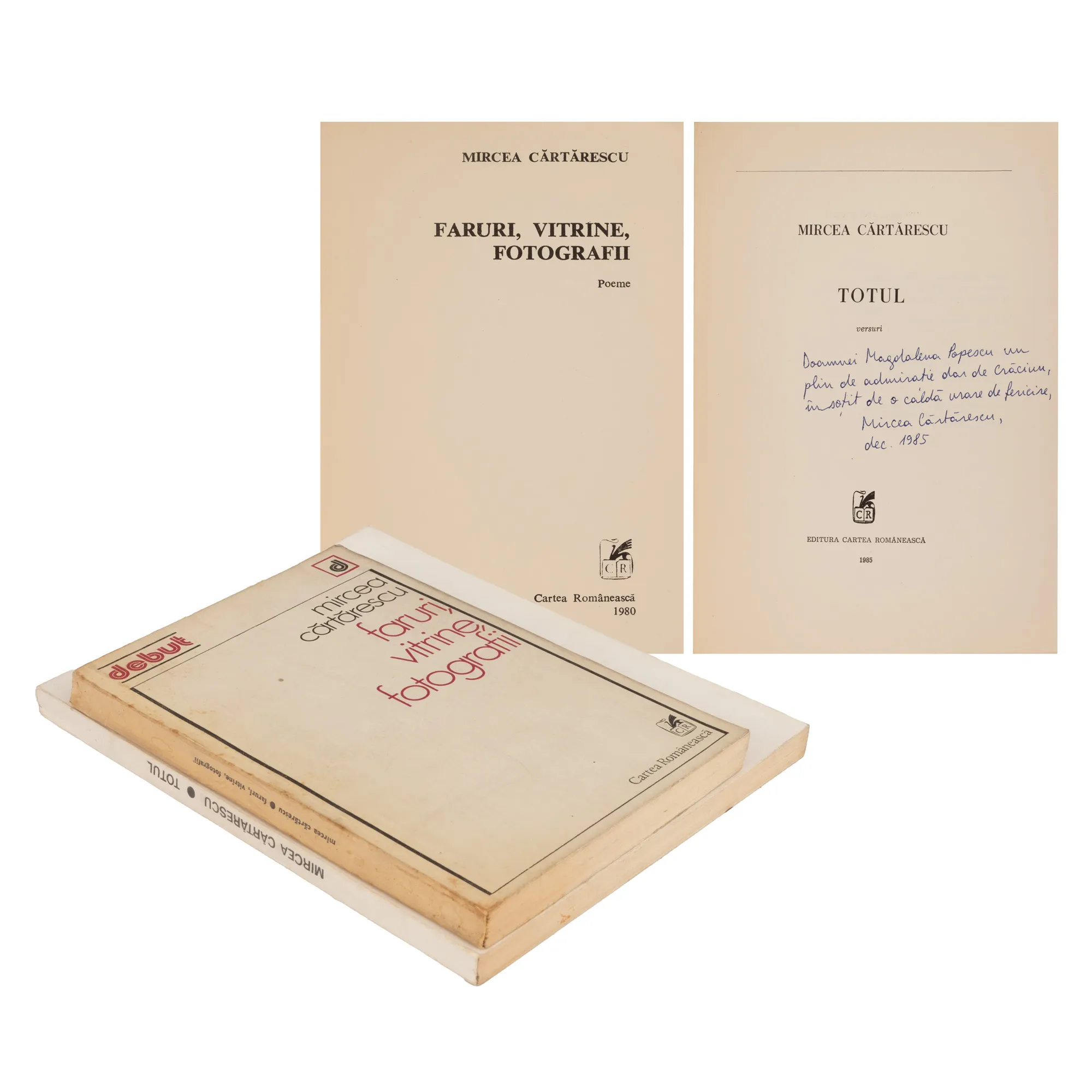 Lot format din ”Faruri, vitrine, fotografii”, București, 1980, și ”Totul”, de Mircea Cărtărescu, București, 1985, cu dedicația și semnătura olografe ale autorului, provine din colecția criticului literar și editorului Magdalena Popescu-Bedrosian