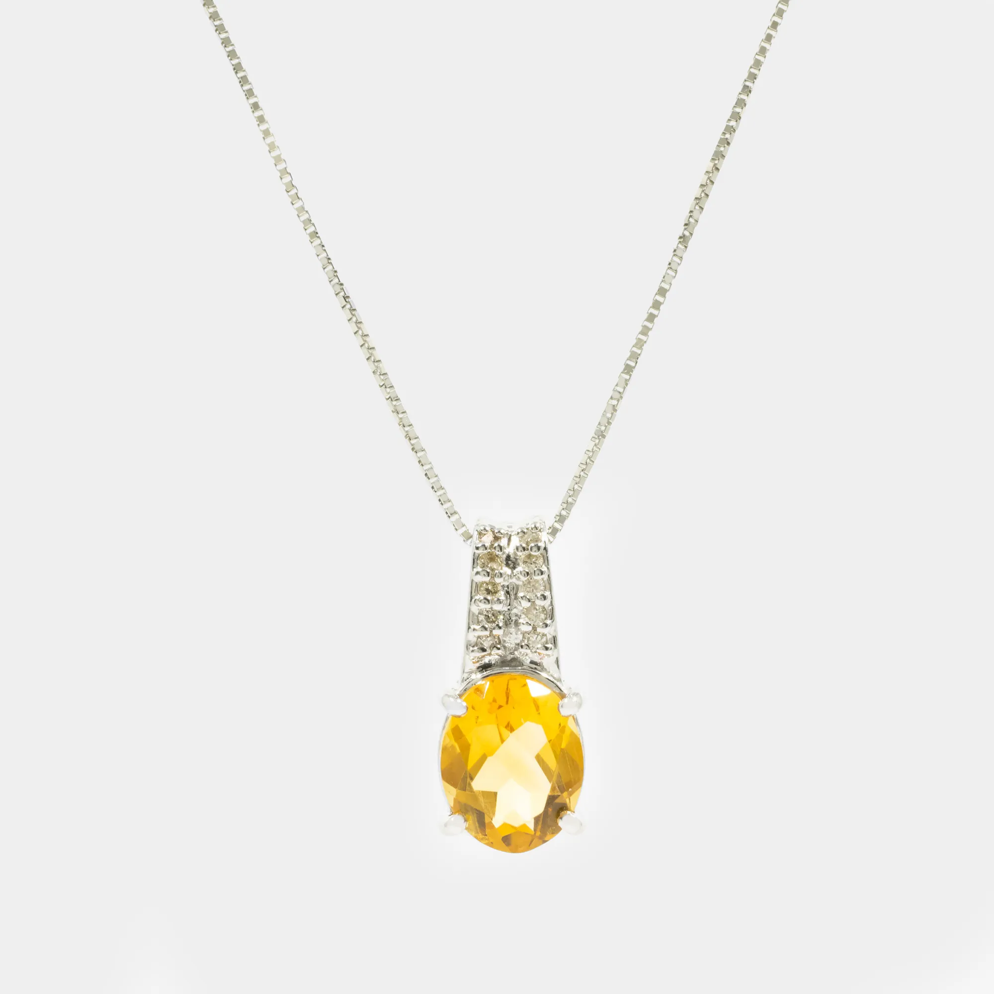Platinum chain with citrine and diamond pendant