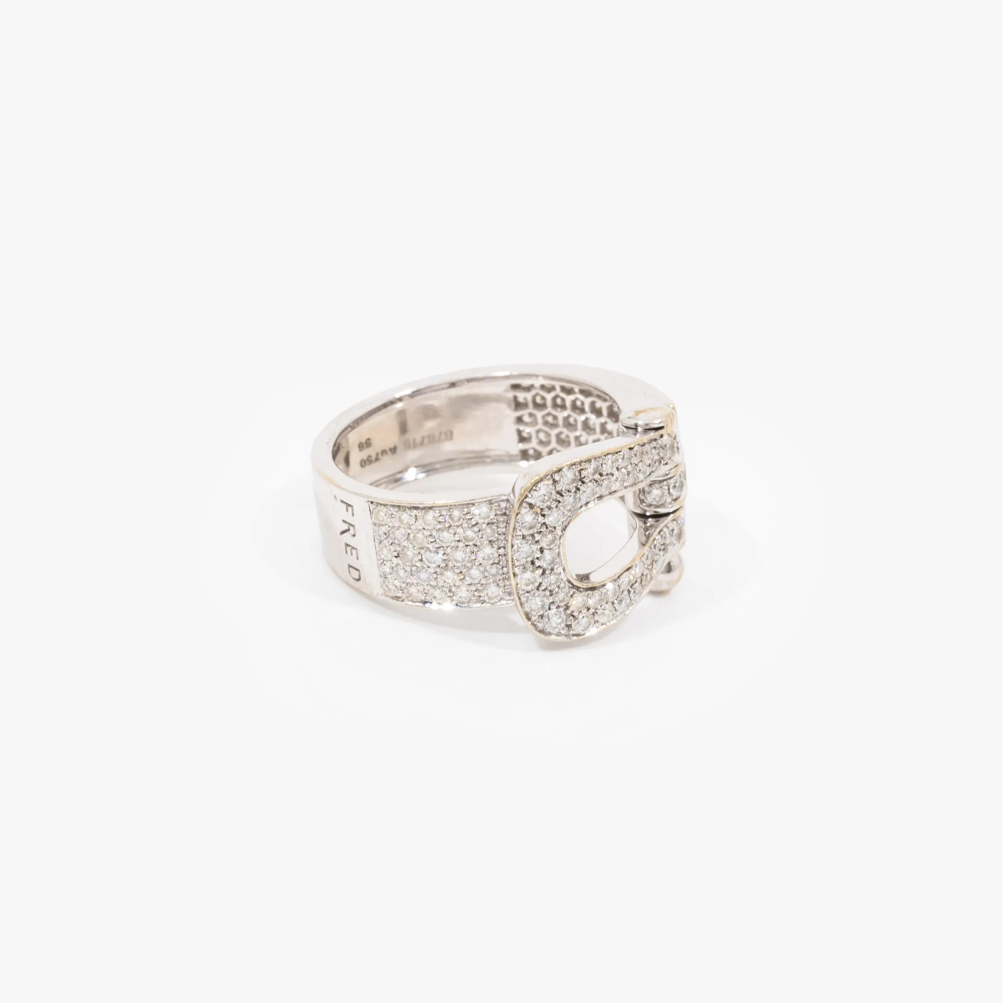 FRED ring, made of white gold, with diamonds, accompanied by additional gemological certificate