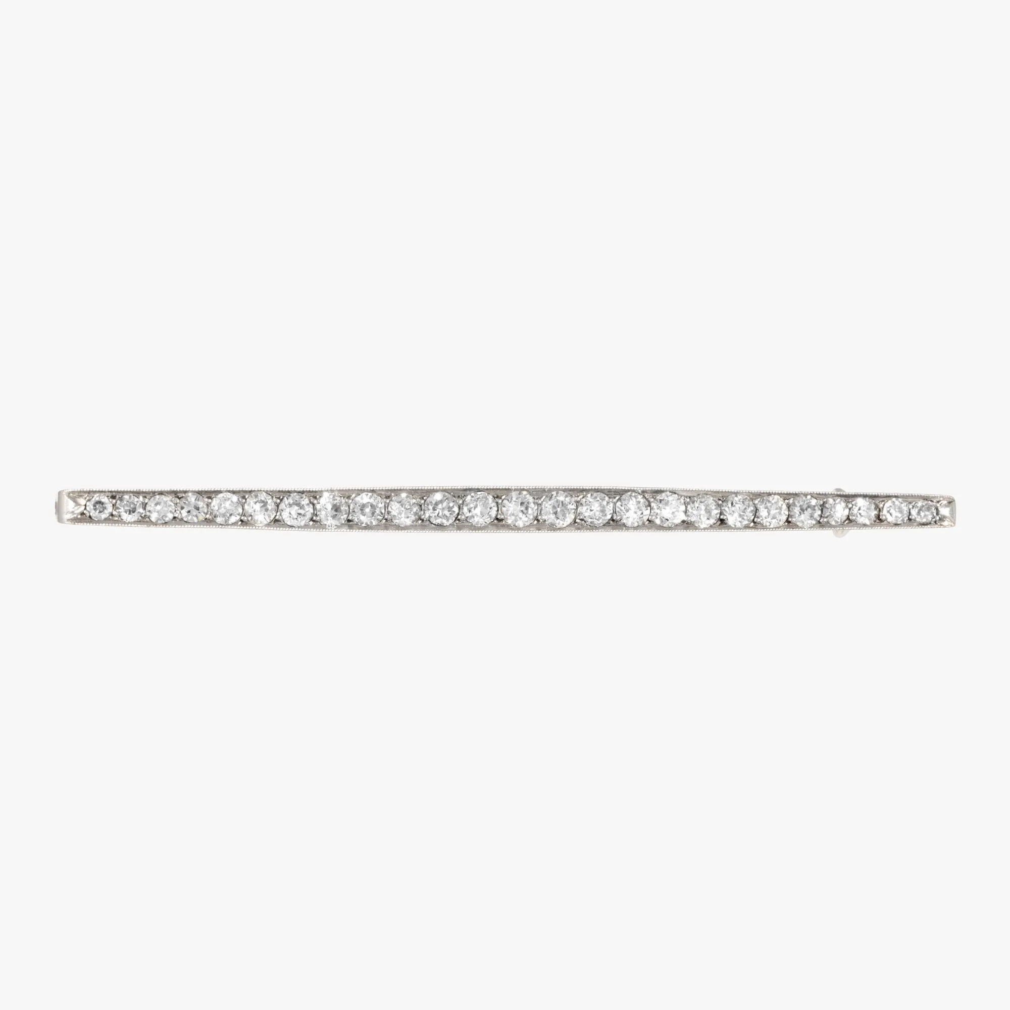 Art Deco Platinum Brooch decorated with diamonds, cca. 1920