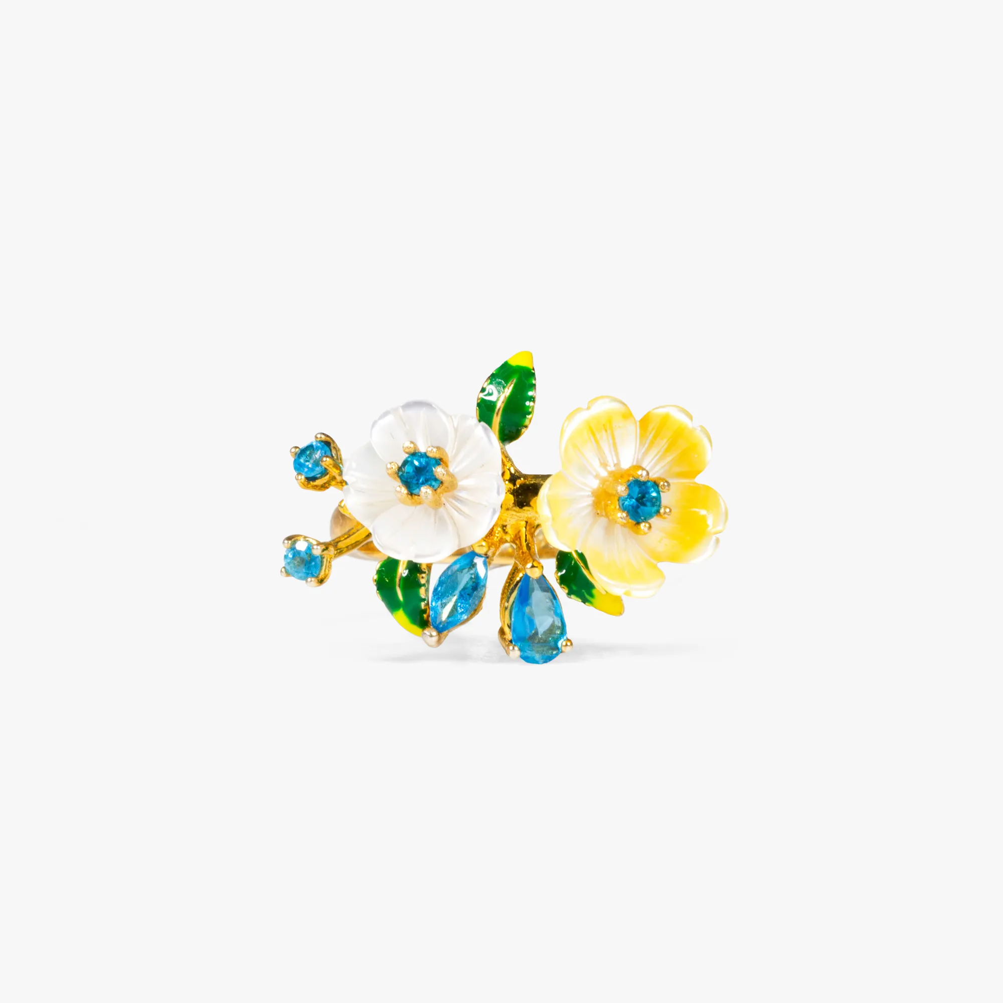 Gold-plated silver ring, decorated with mother-of-pearl, enamel, and apatite gemstones