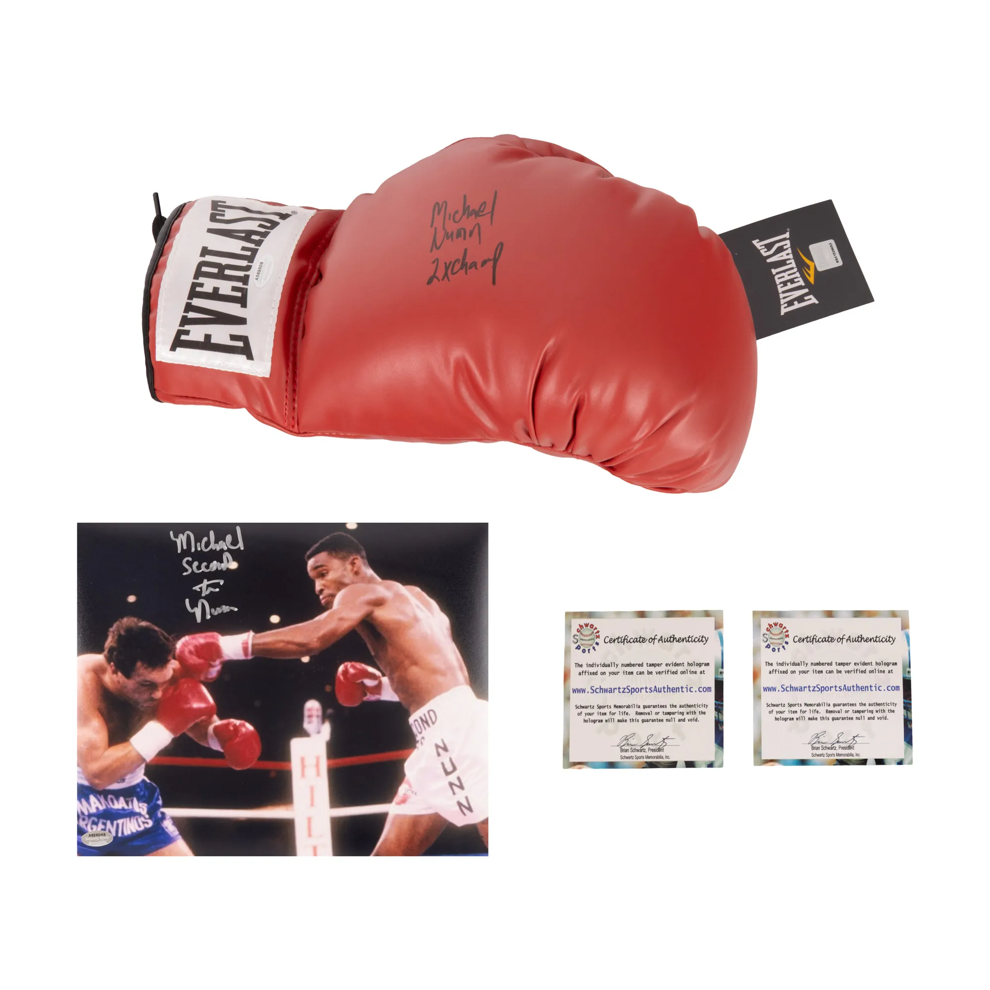Lot format din o fotografie și o mănușă de box, cu semnătura olografă a lui Michael Nunn