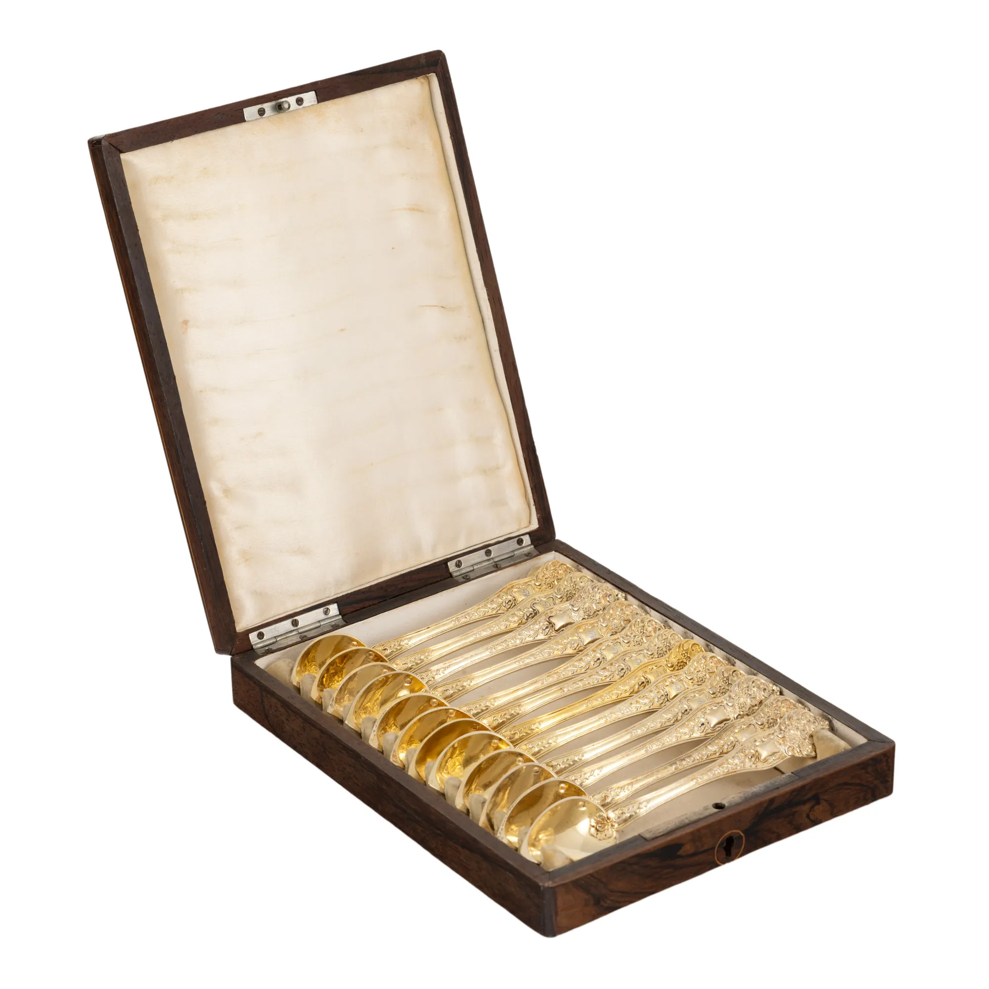 Set de 12 lingurițe din argint aurit, pentru desert, monogramate ”ML”, însoțit de cutia originală
