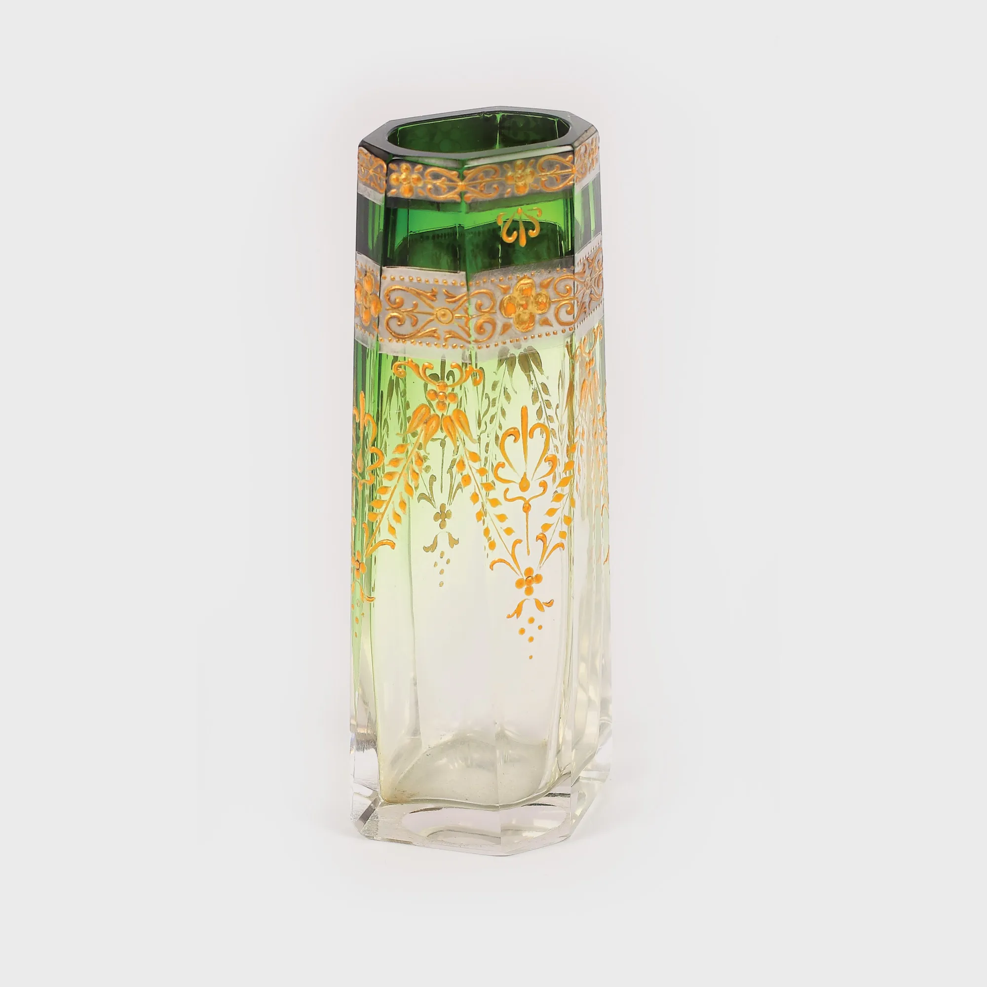Solifloră Moser, din cristal pictat cu argint şi aur coloidal, cca. 1880