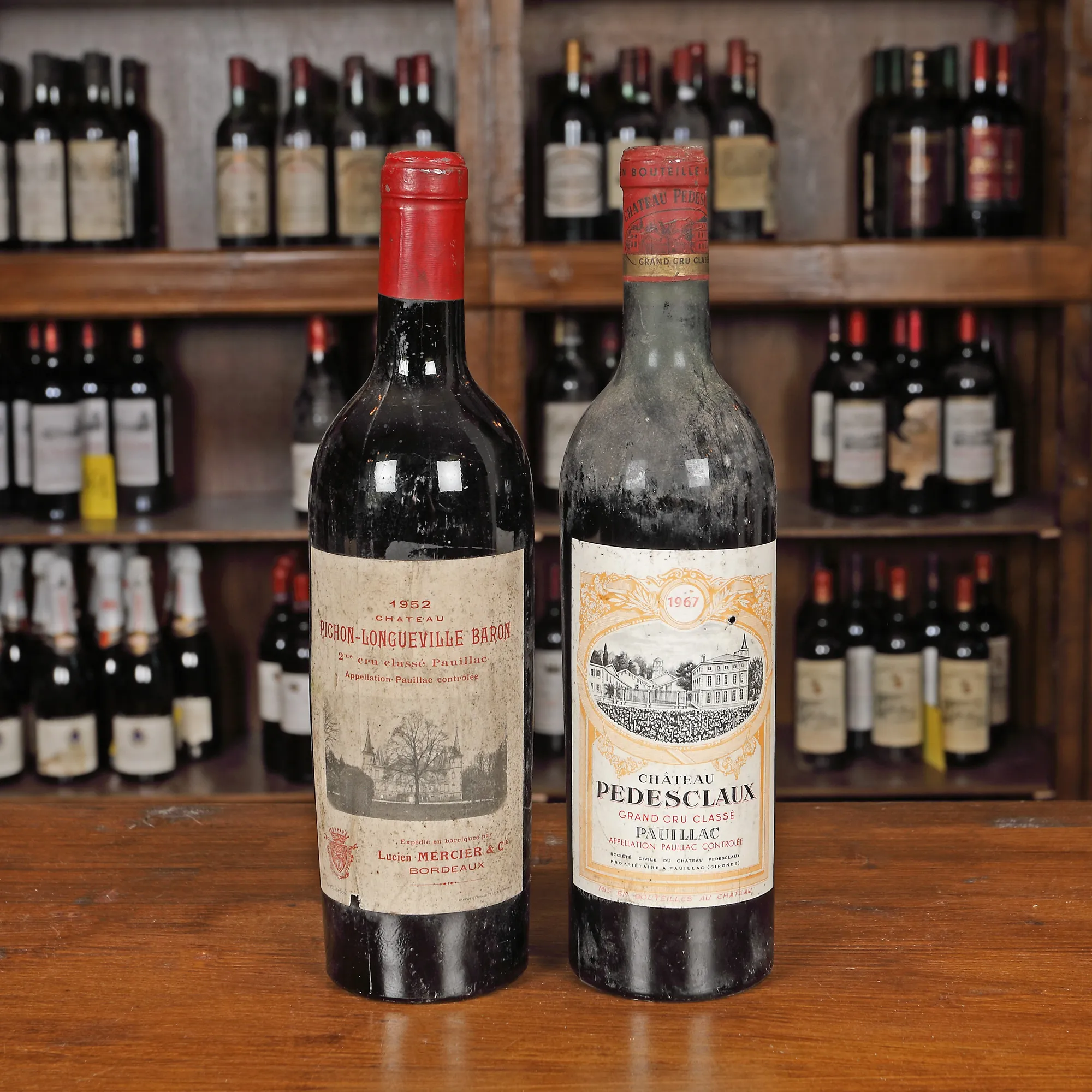 Set of two exceptional Grand Cru Classé wines, Pauillac, 1952 and 1967, 2 x 0.75L