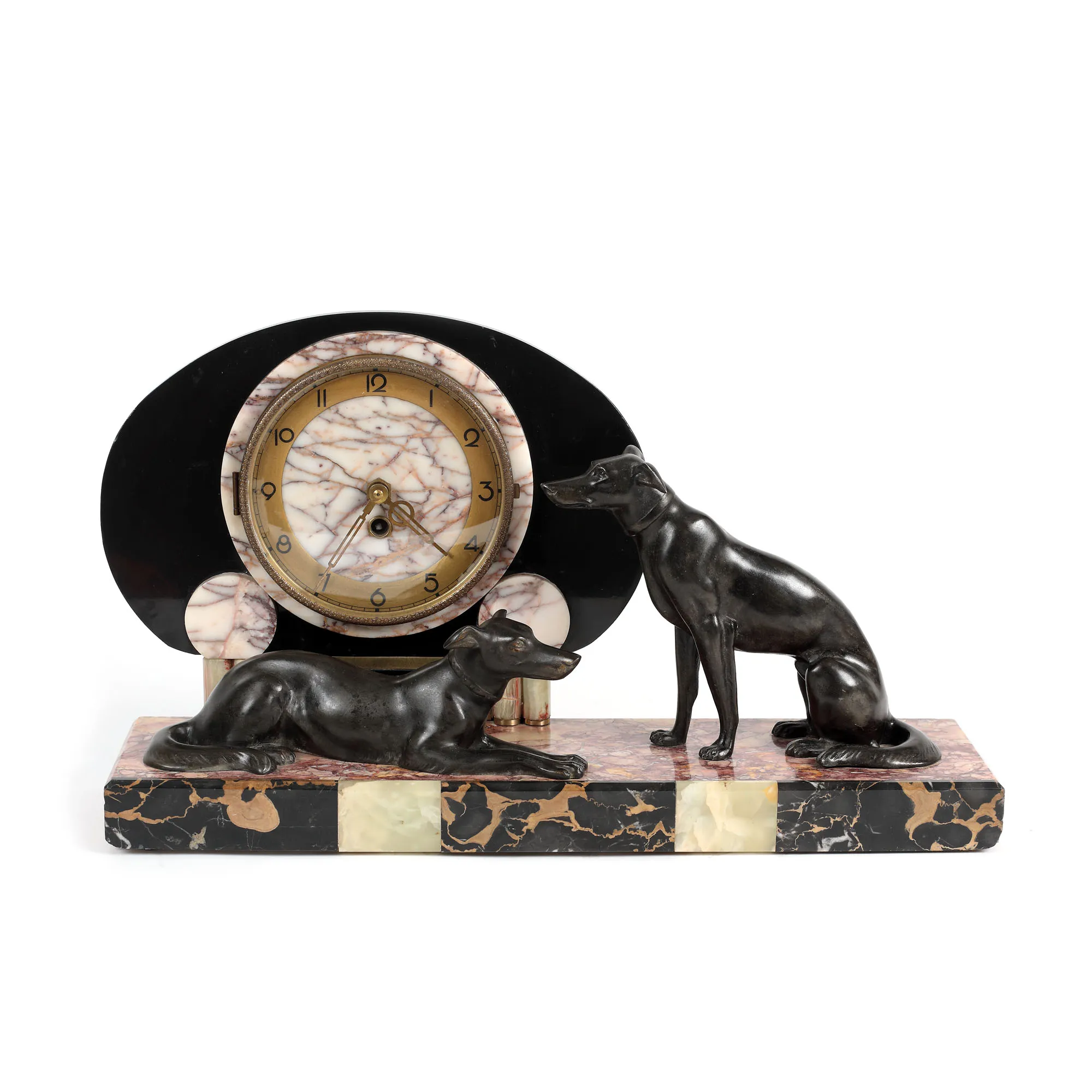 Ceas de masă, Art Deco, decorat cu statuete de ogari, cca. 1935