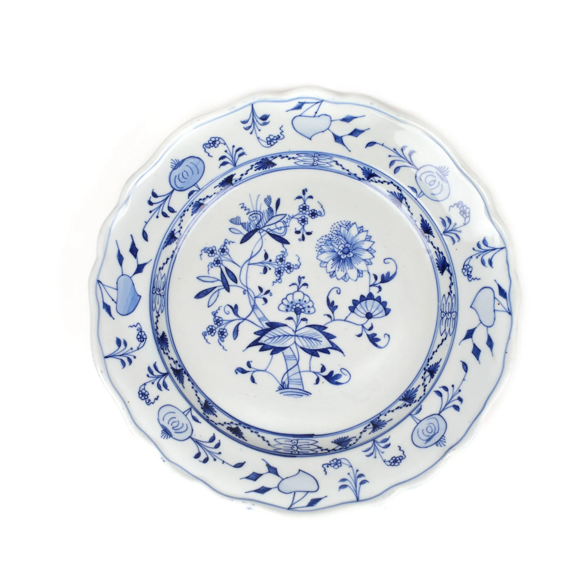 ”Blue Onion”-farfurie Ernst Teichert, din porțelan pictat manual, cu decor floral-vegetal, cca. începutul sec. XX