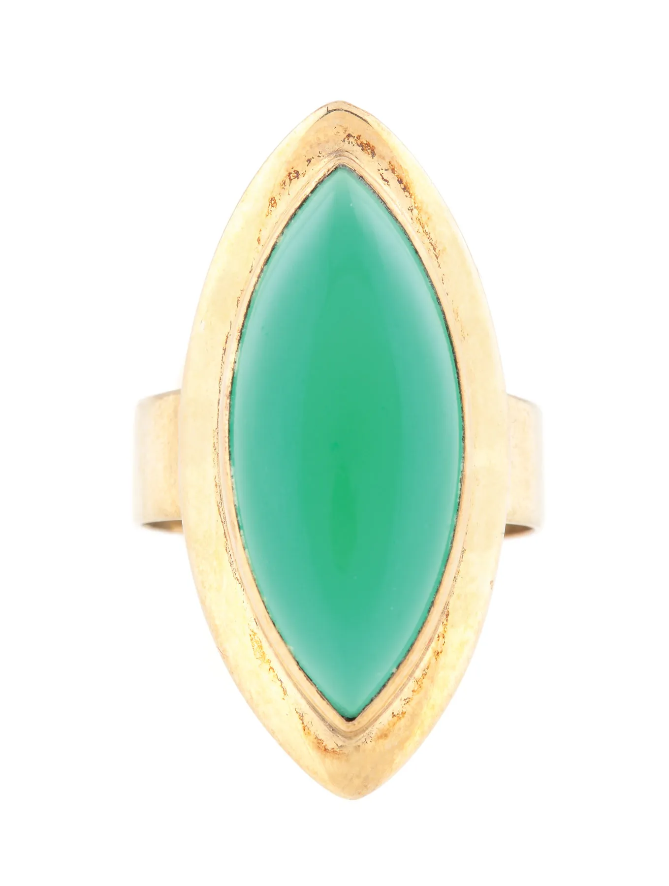 Gold Bauhaus ring decorated with chalcedony, circa 1930