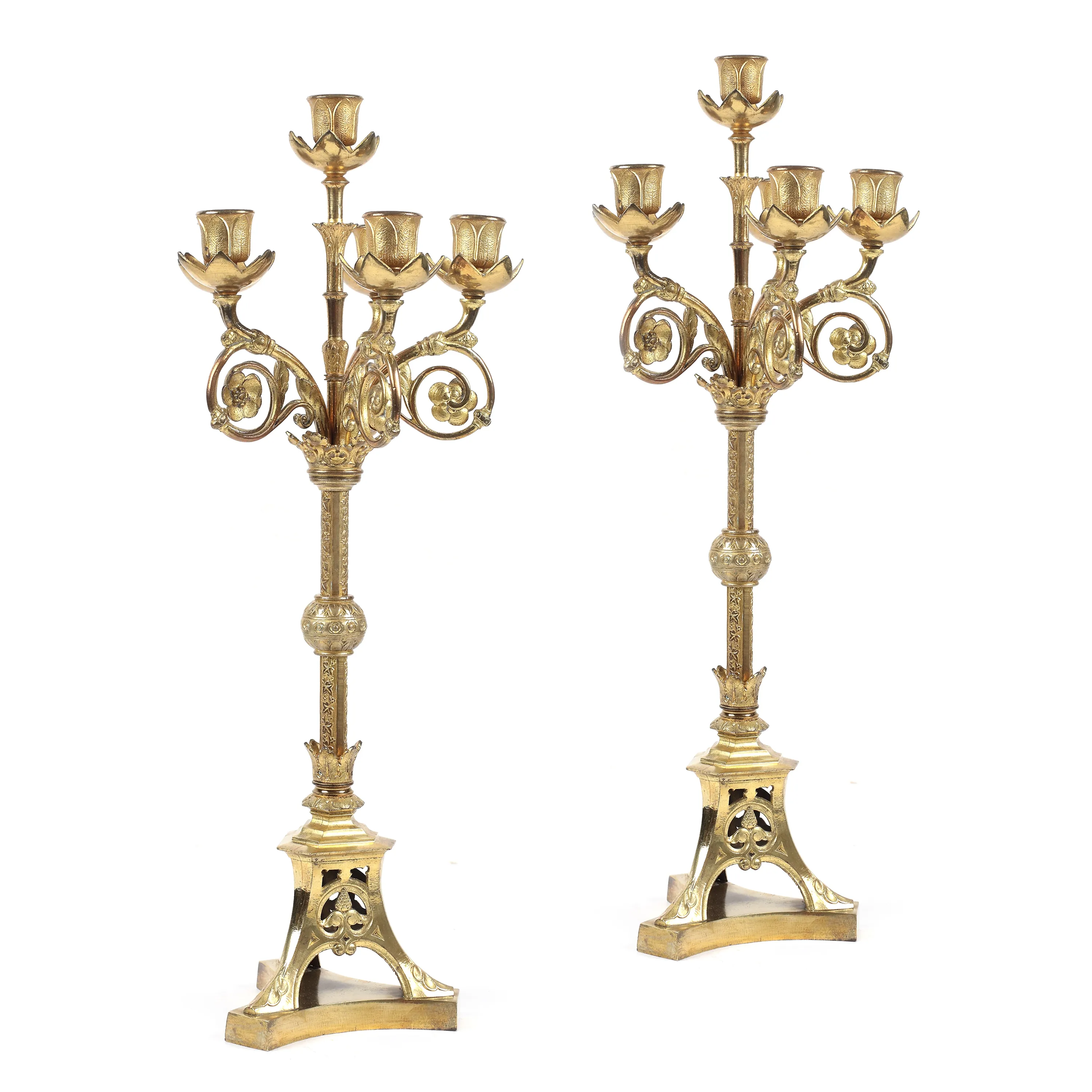 Pereche de sfeșnice Empire din bronz aurit, cu decor floral-vegetal, cca. 1820