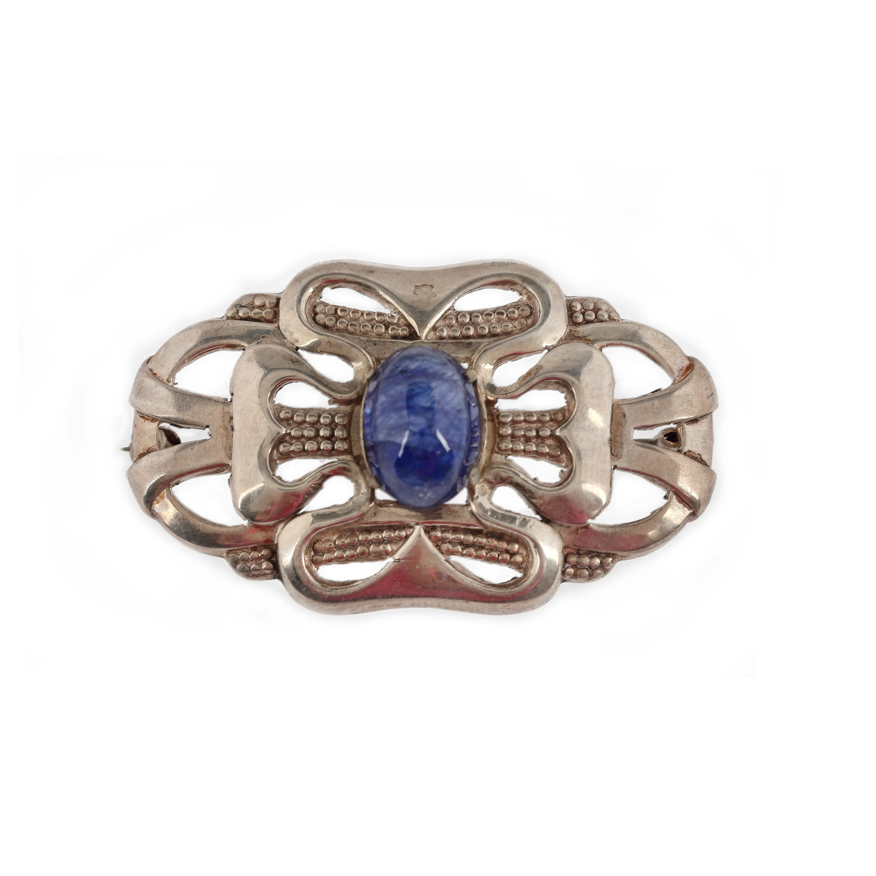 Silver brooch decorated with sapphire