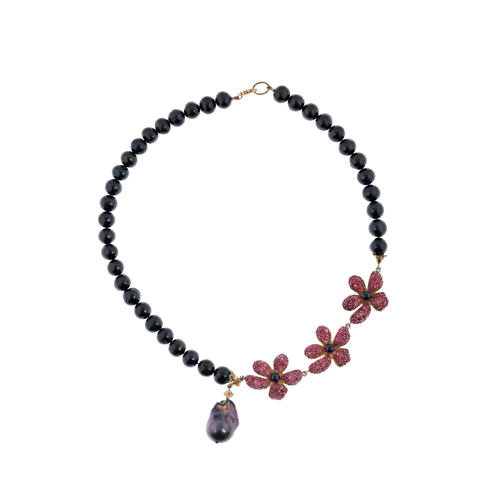 Colier din perle, decorat cu flori din argint aurit decorate cu rubine