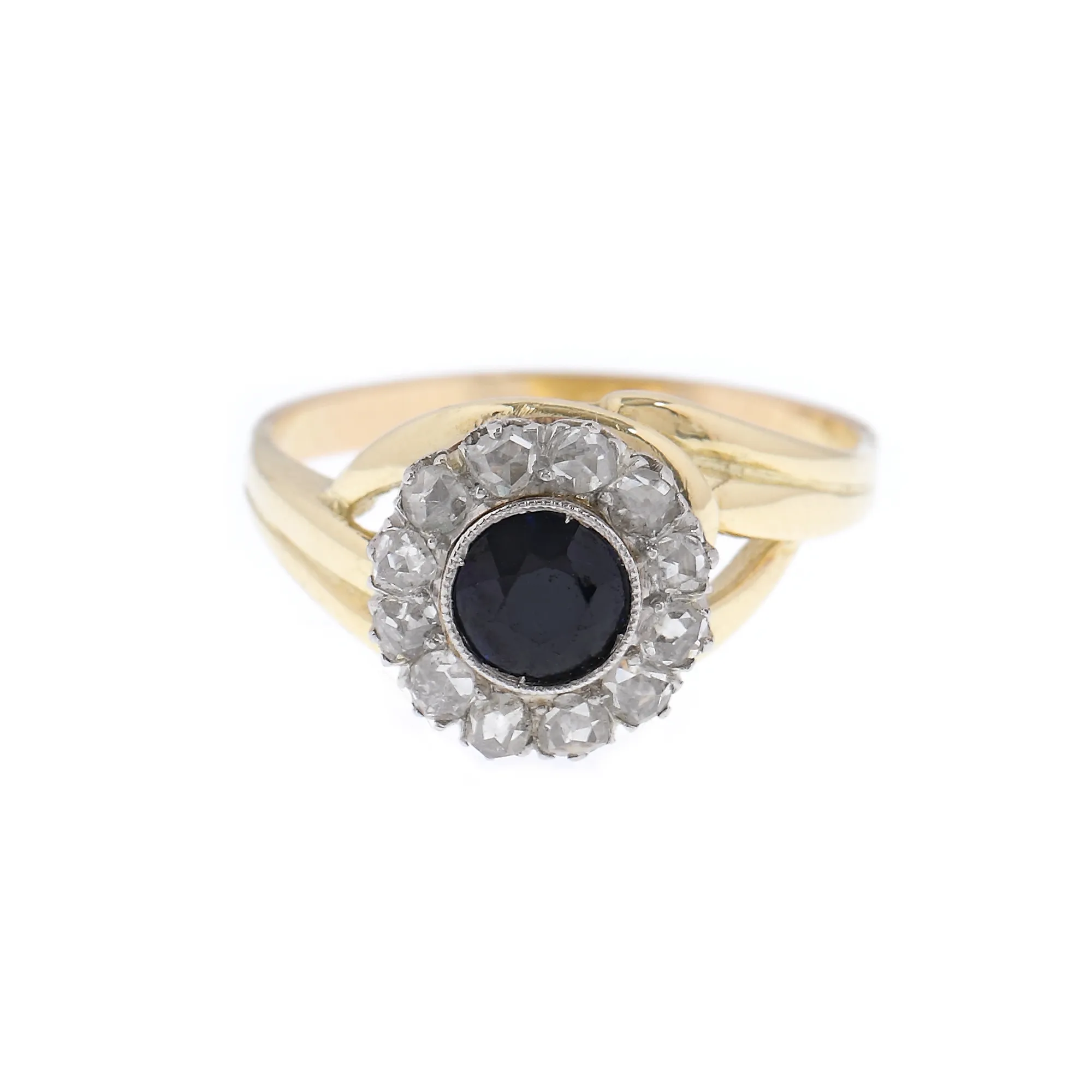 Inel din aur, ornat cu safir anturat de diamante