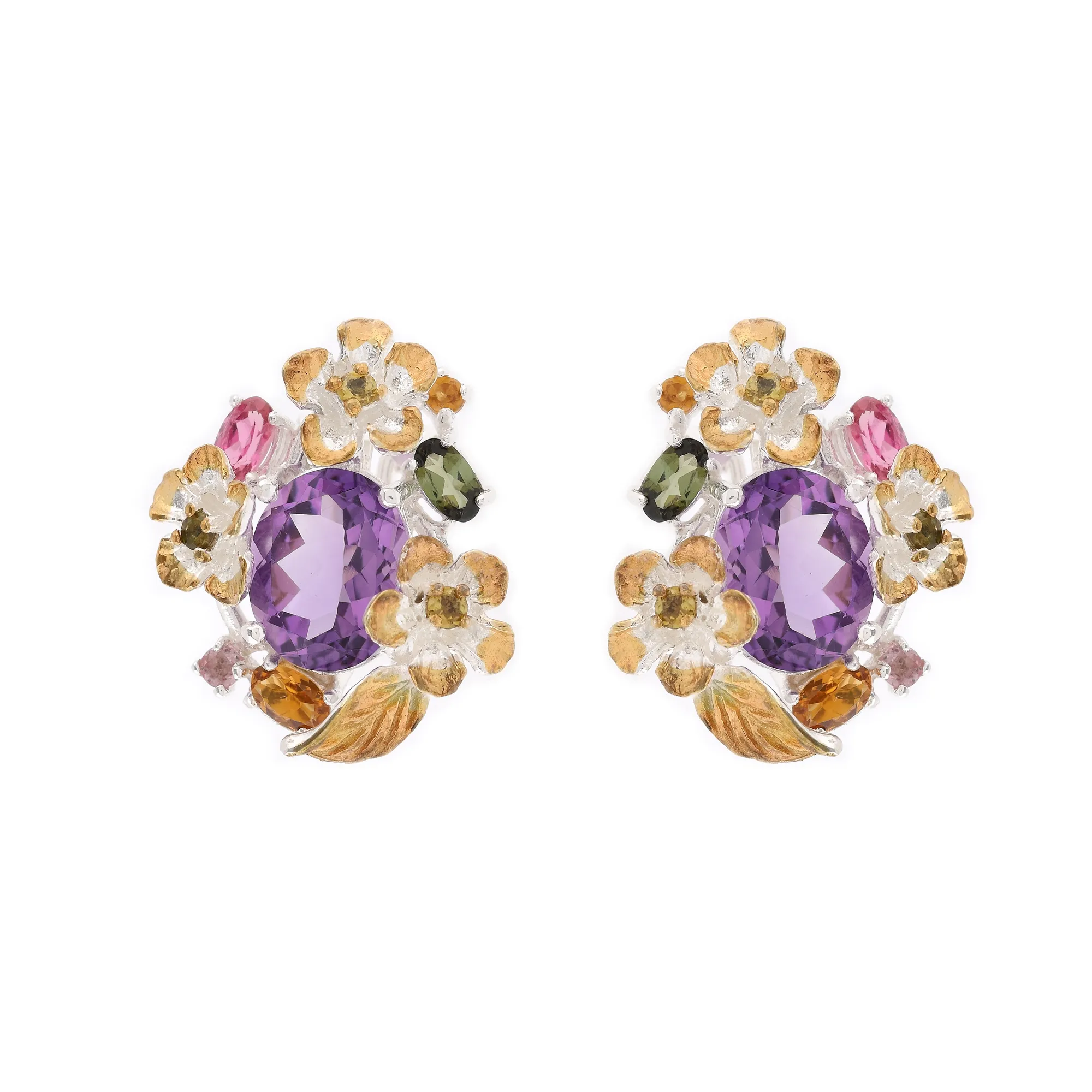Pair of silver earrings decorated with amethysts and tourmalines