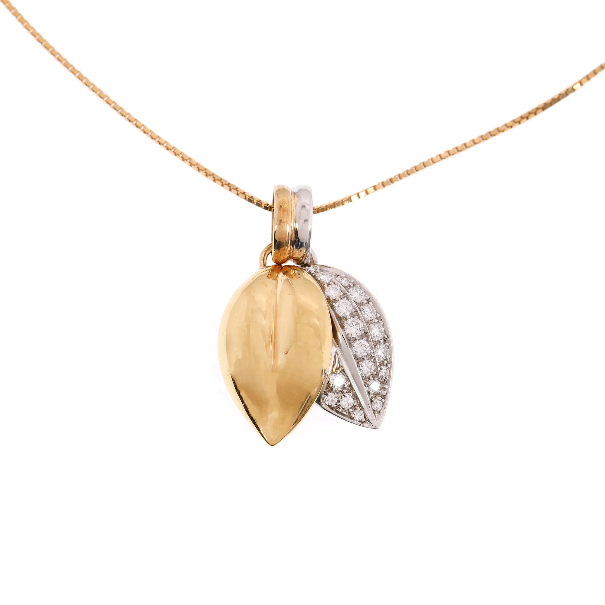 White and yellow gold chain with pendant, leaf-shaped, decorated with diamonds
