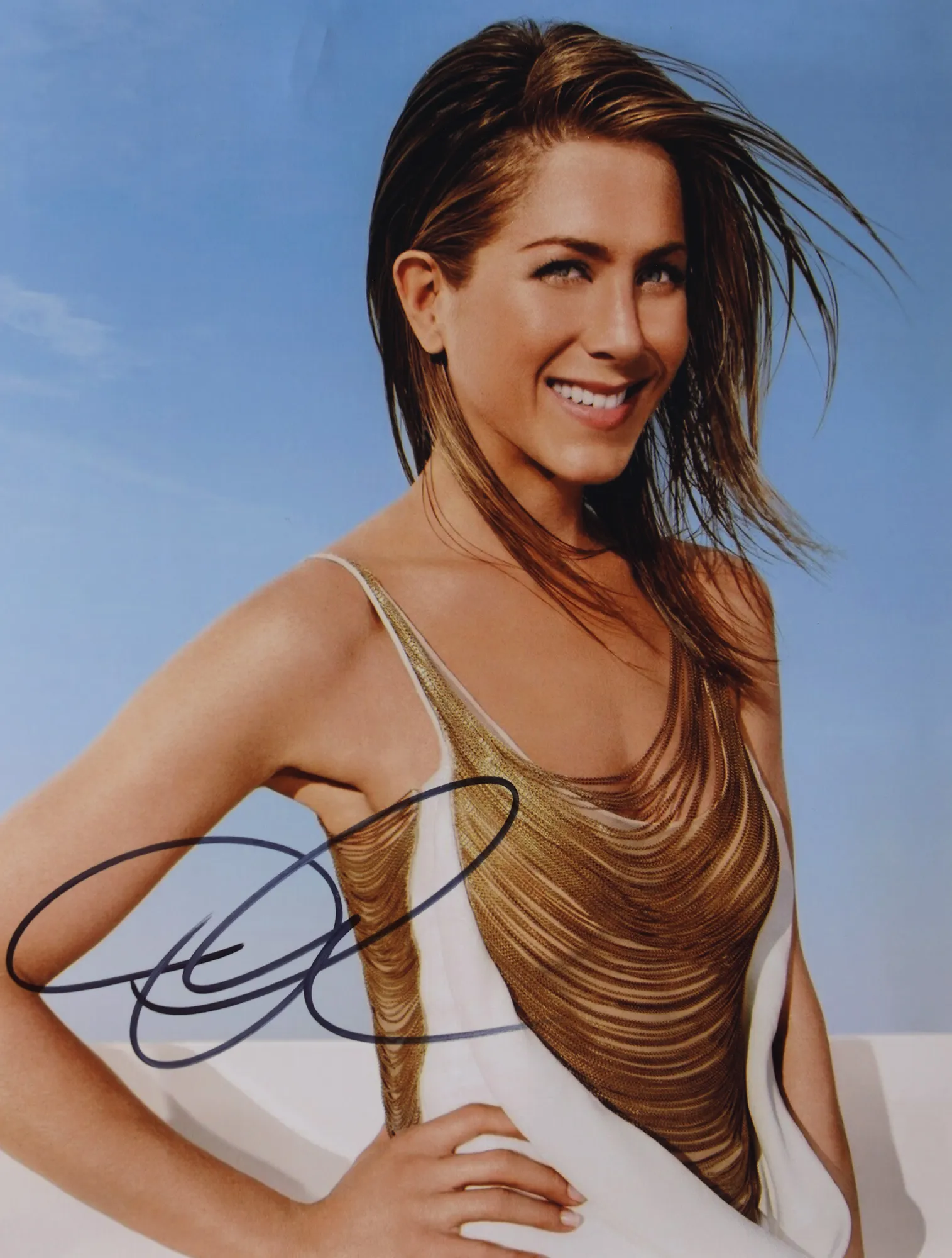 Jennifer Aniston, photograph, with the handwritten signature of the actress, certificate of authenticity