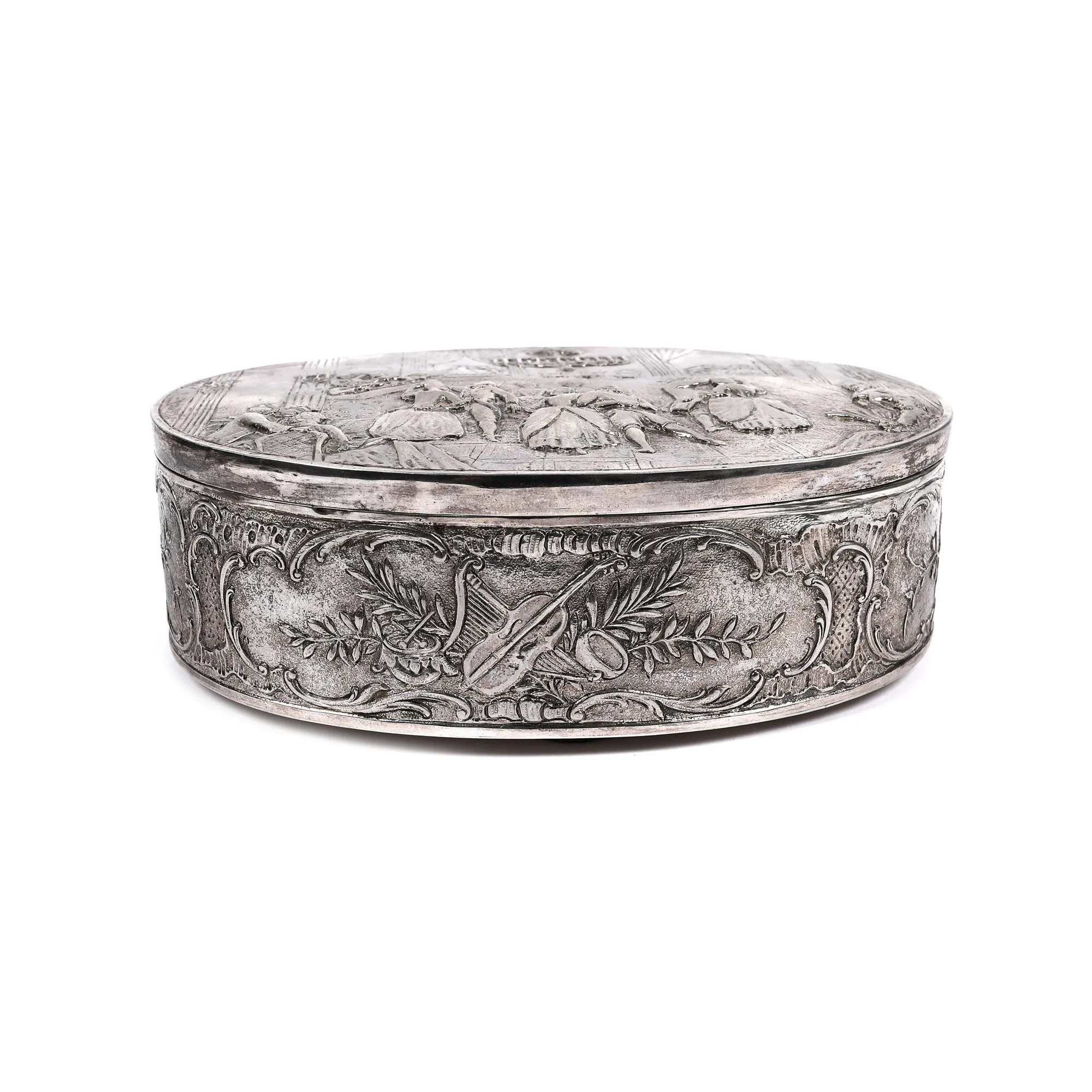 Cutie Hanauer Silberwaren-Manufaktur din argint, decorată cu scenă de bal în repoussé, cca. 1891-1906