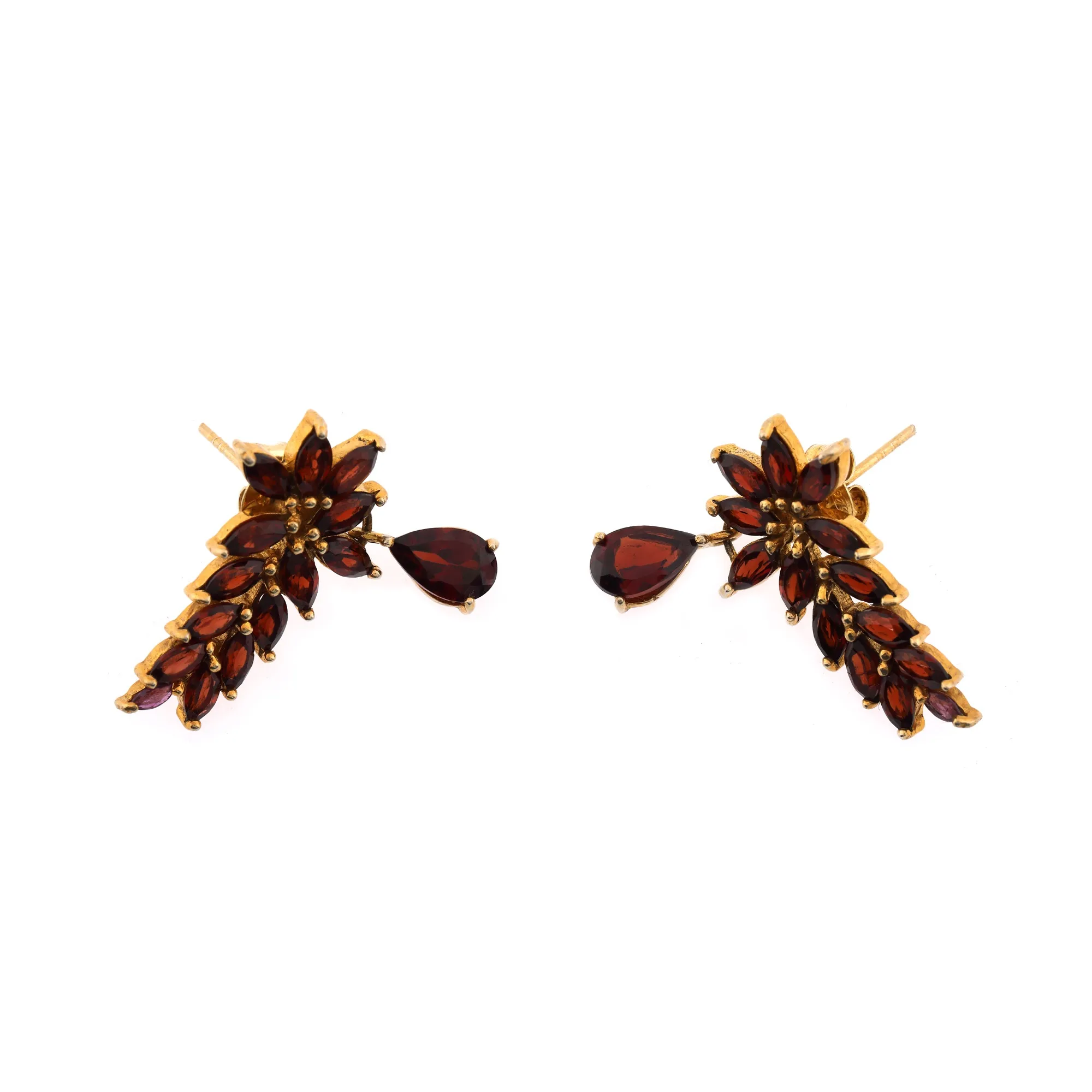 Pair of gold-plated silver earrings decorated with garnets and rubies