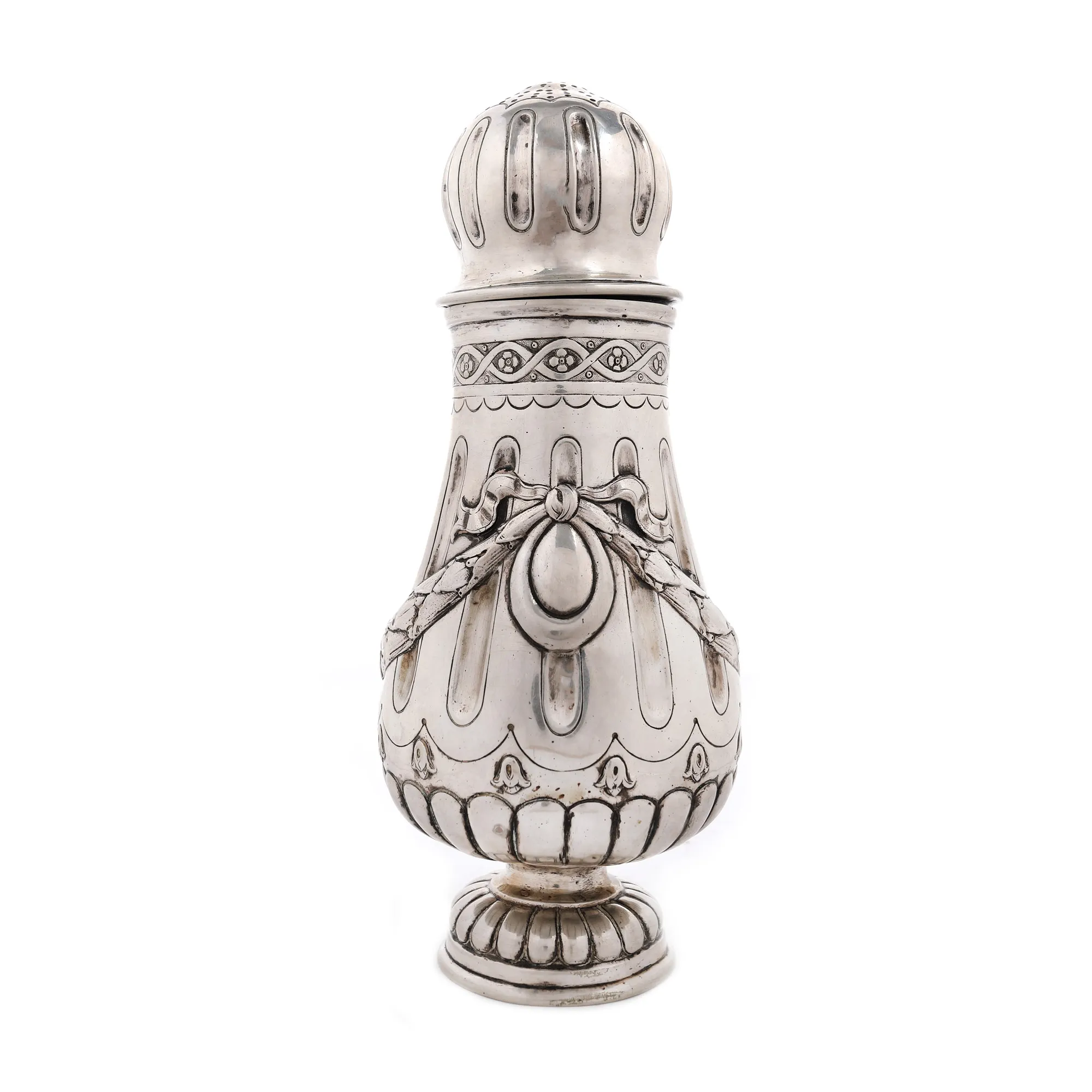 Silver sugar bowl, decorated with ribbon, ca. 1900