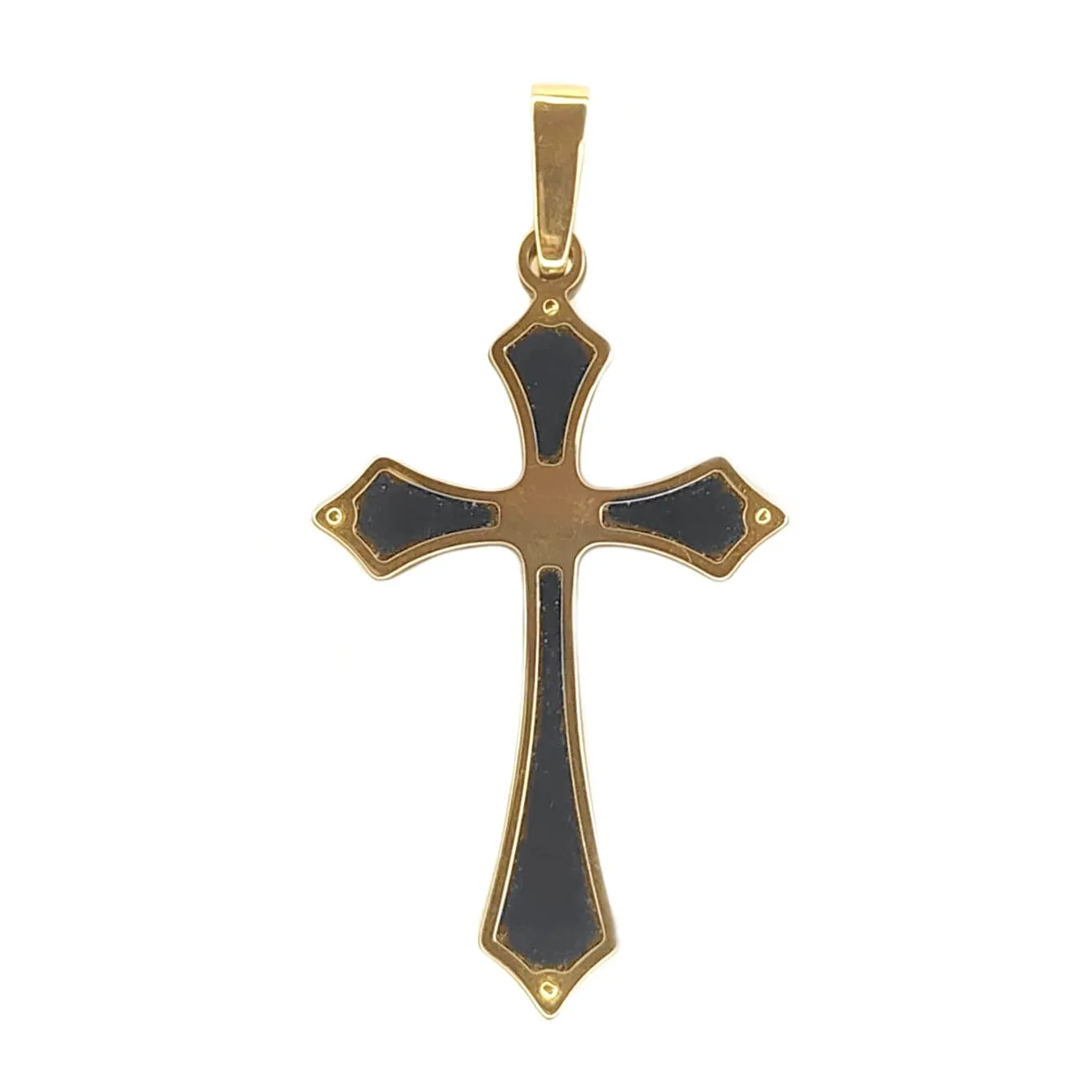 Gold pendant decorated with onyx