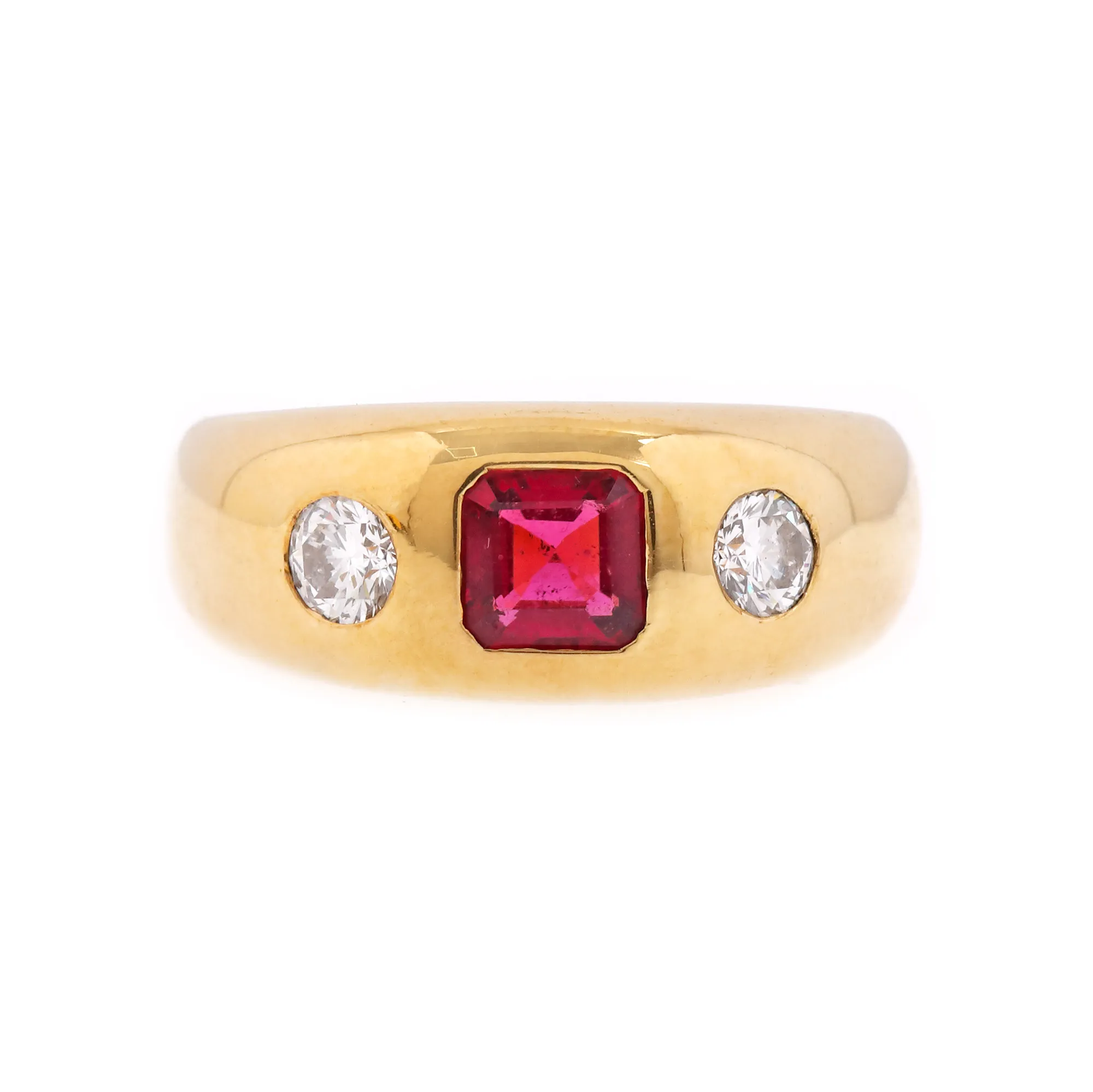 Gold ring, decorated with ruby circled by two diamonds