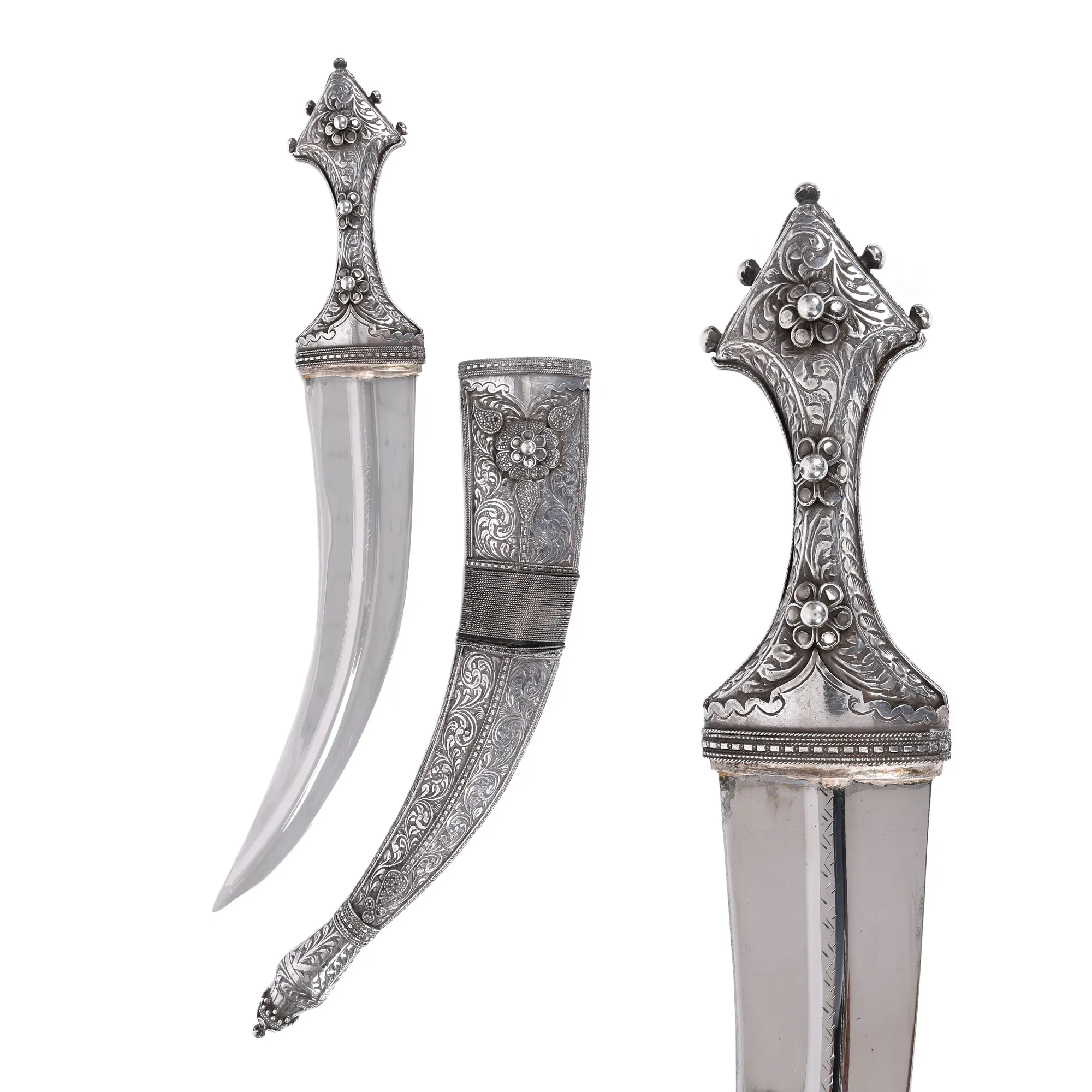 Pumnal Saudi Dharia, cu teaca decorată cu argint, mijlocul sec. XX