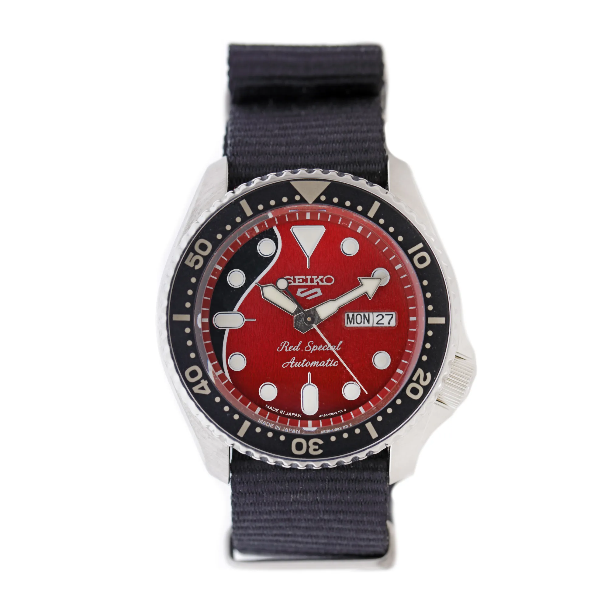 Ceas Seiko Sports, ediție limitată Brian May nr. 0523/9000, de mână, bărbătesc, însoțit de cutia originală, card de garanție, manual de instrucțiuni