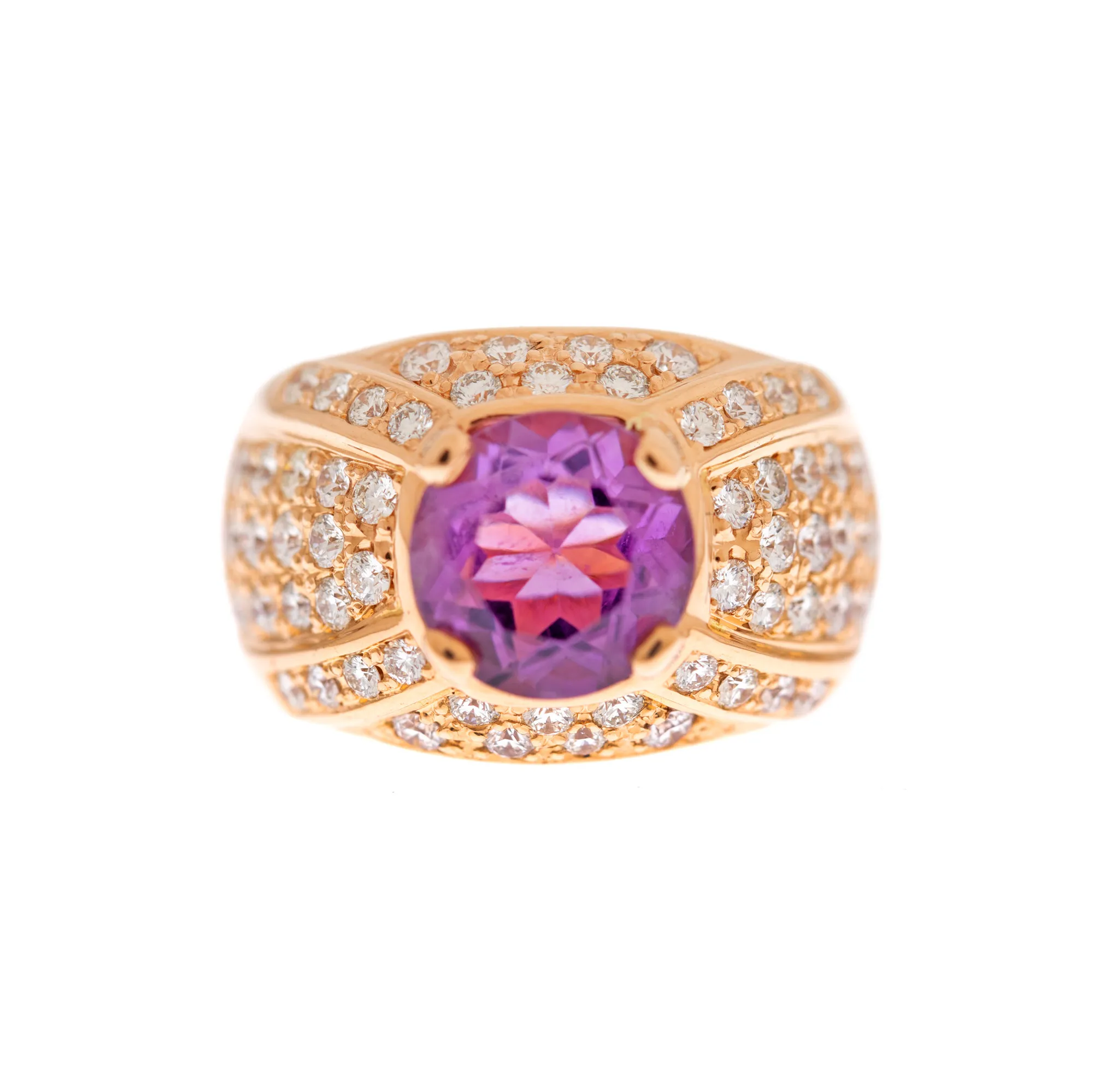 Gold ring, centrally adorned with amethyst, set with diamonds