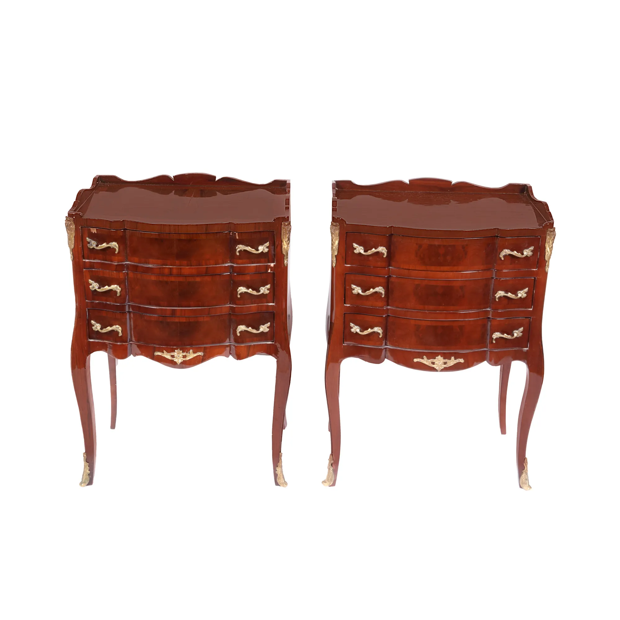 Pair of Neo-Rococo style bedside tables, decorated with gilded bronze elements, end of the 19th century