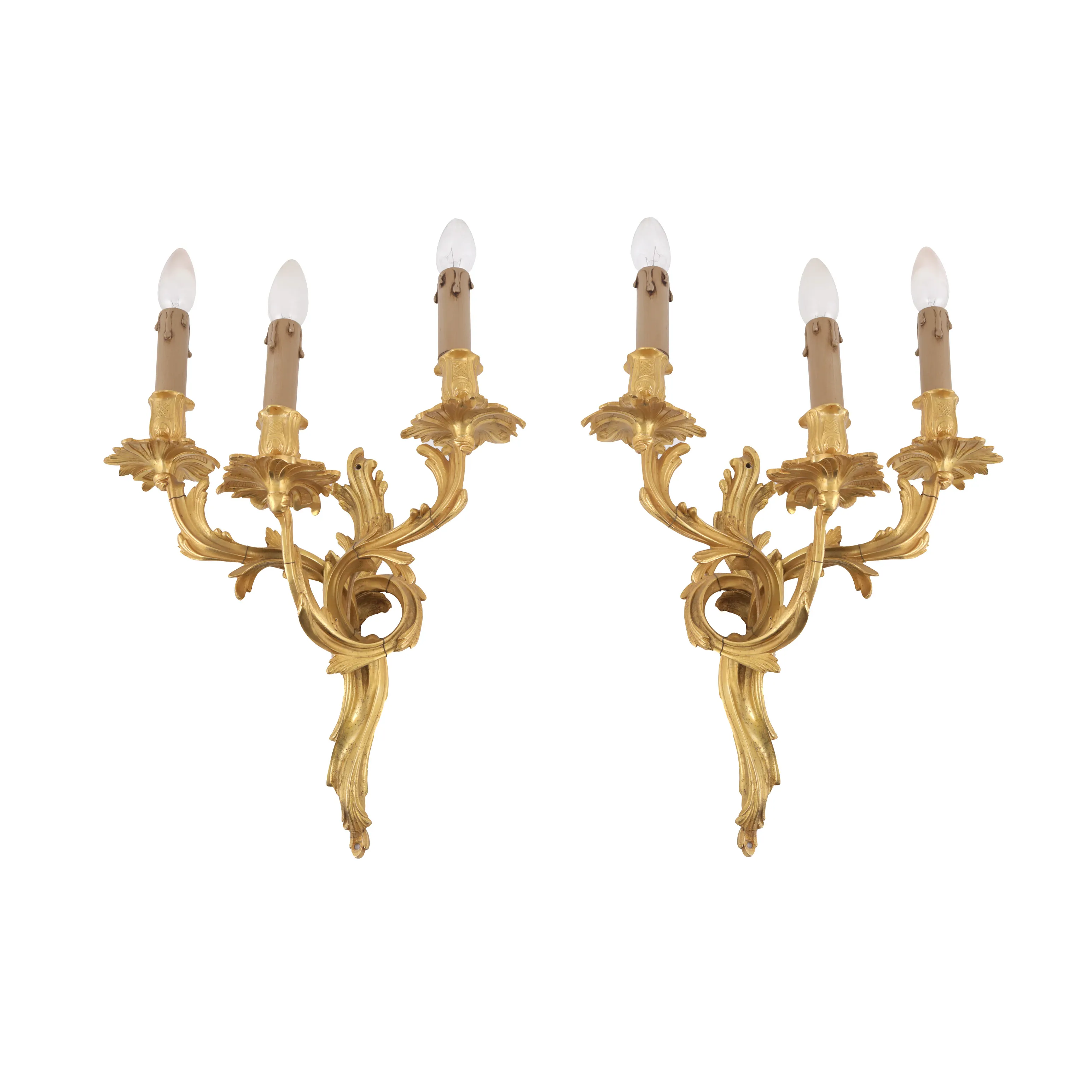 Pair of Louis XVI sconces, gilded bronze, early 20th century
