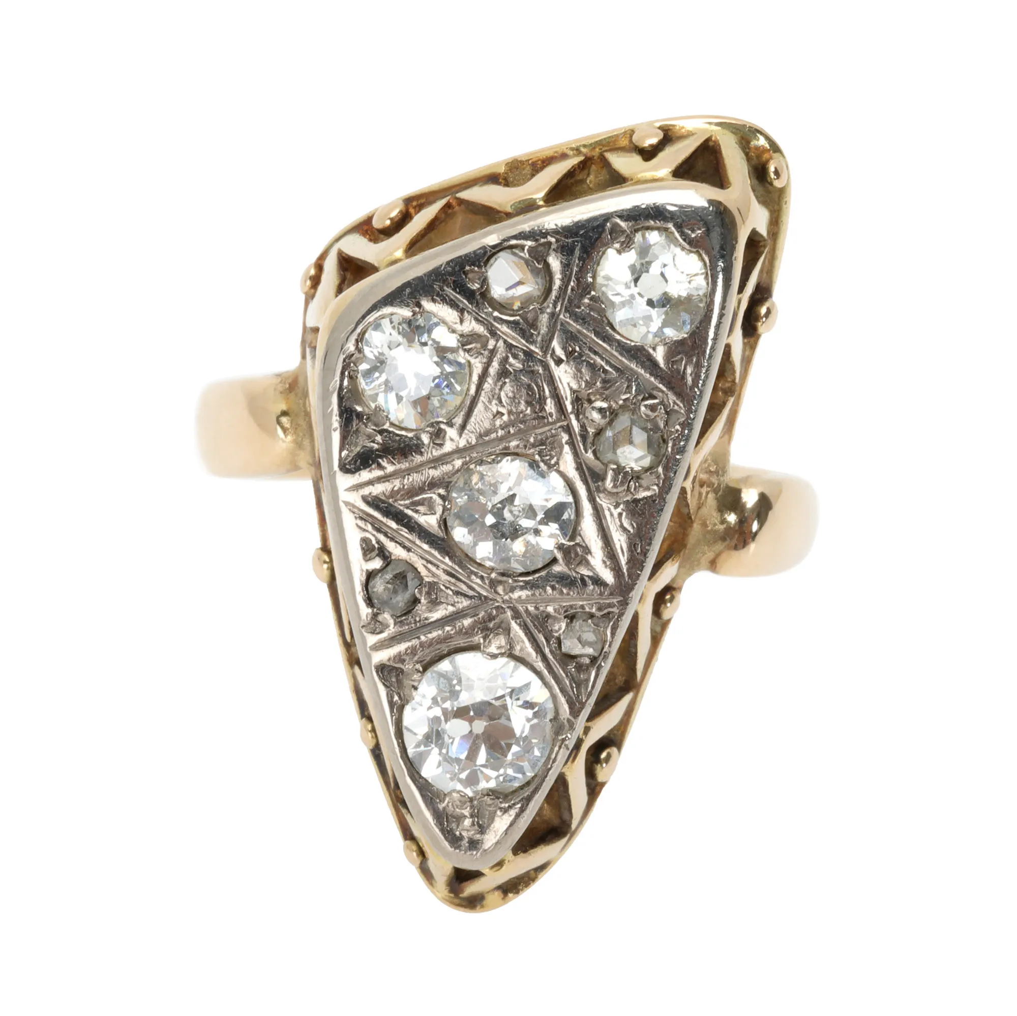 Art Deco gold ring, decorated with diamonds
