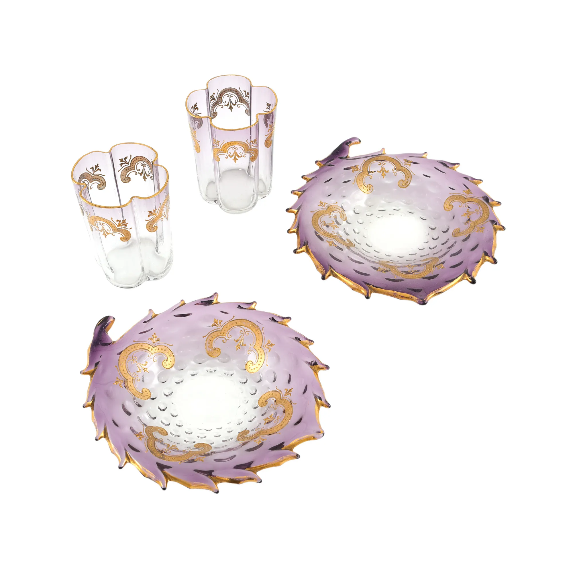 Pereche de pahare Belle Epoque, cu platou din cristal colorat, atelier J. & L. Lobmeyr, decor pictat cu aur coloidal, cca. 1880