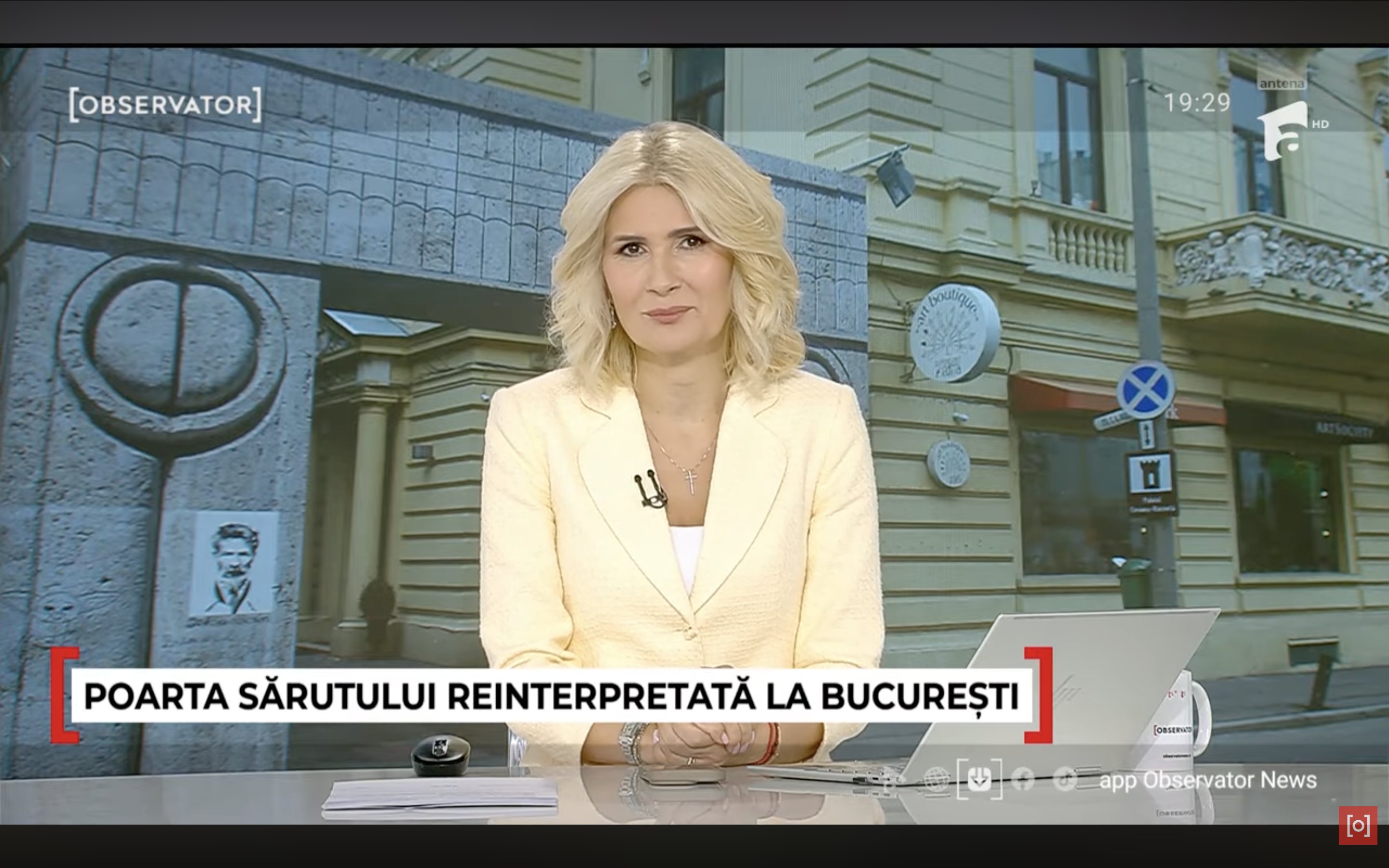 poarta-sărutului_brâncuși_artmark_observator_antena1-main-image.jpg