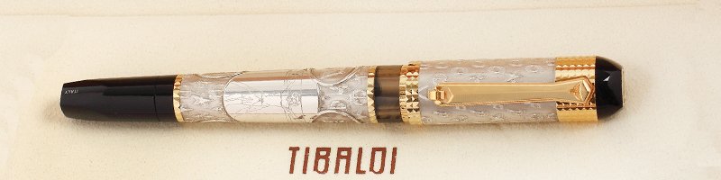 Licitația de Mobilier de birou și Instrumente de scris de colecție #137/2014