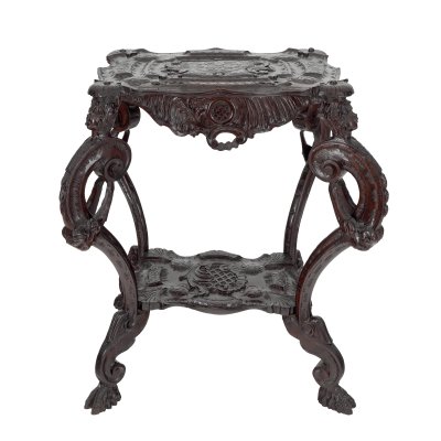 Masă Neo-Rococo, din lemn de mahon bogat sculptat și decor Rocaille, începutul sec. XX