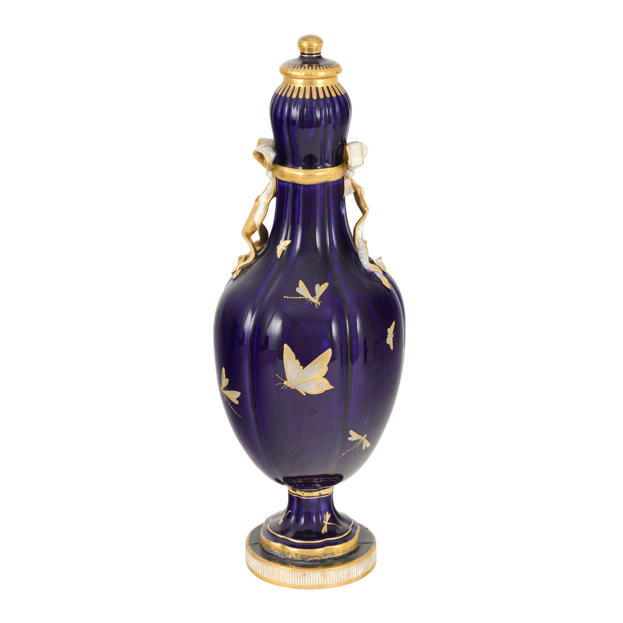 Vas cu capac, din porțelan albastru cobalt, decorat cu aur coloidal cu fluturi și libelule