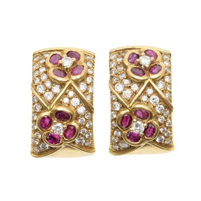 Pair of gold earrings, decorated with diamonds and rubies