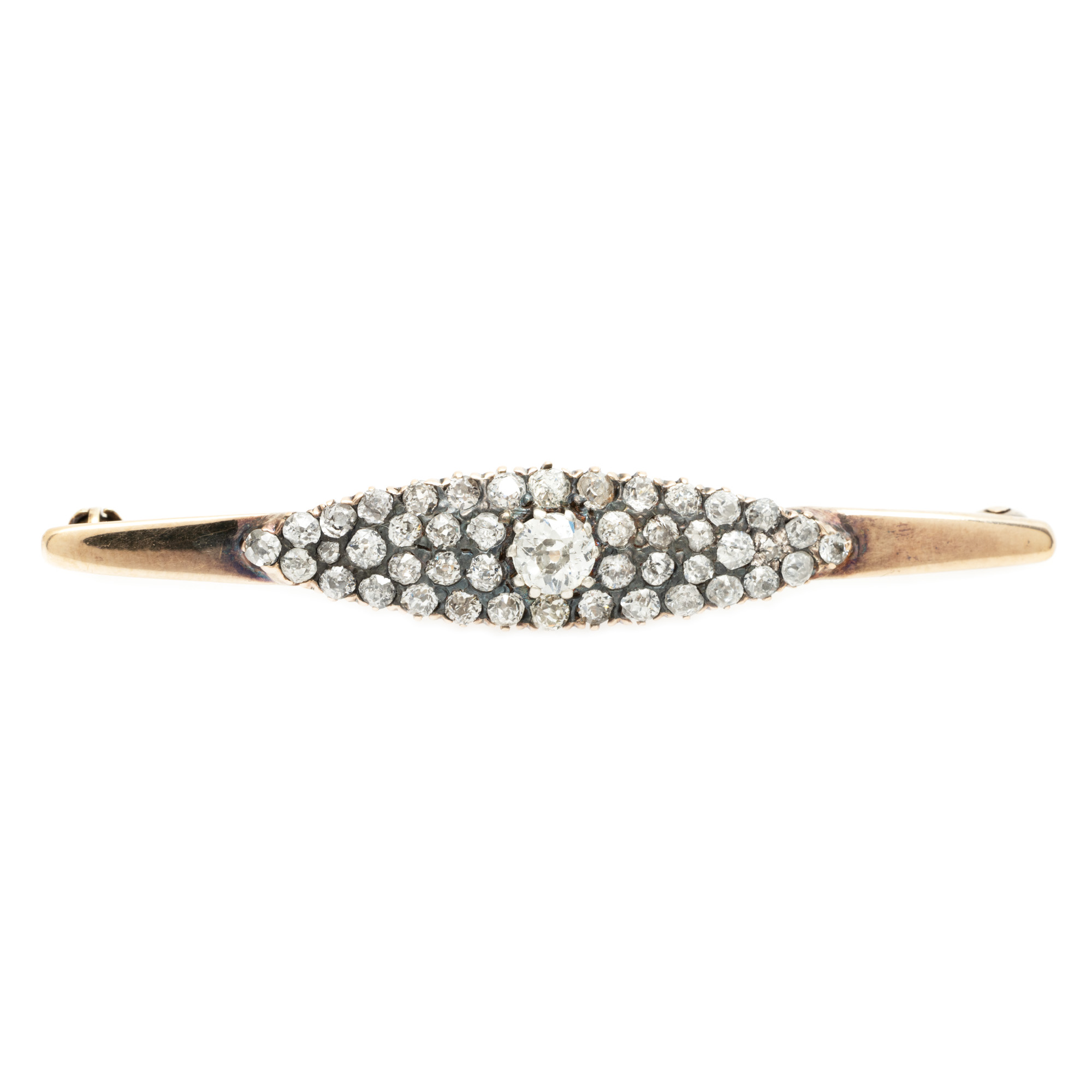 Gold brooch, adorned with a multitude of diamonds